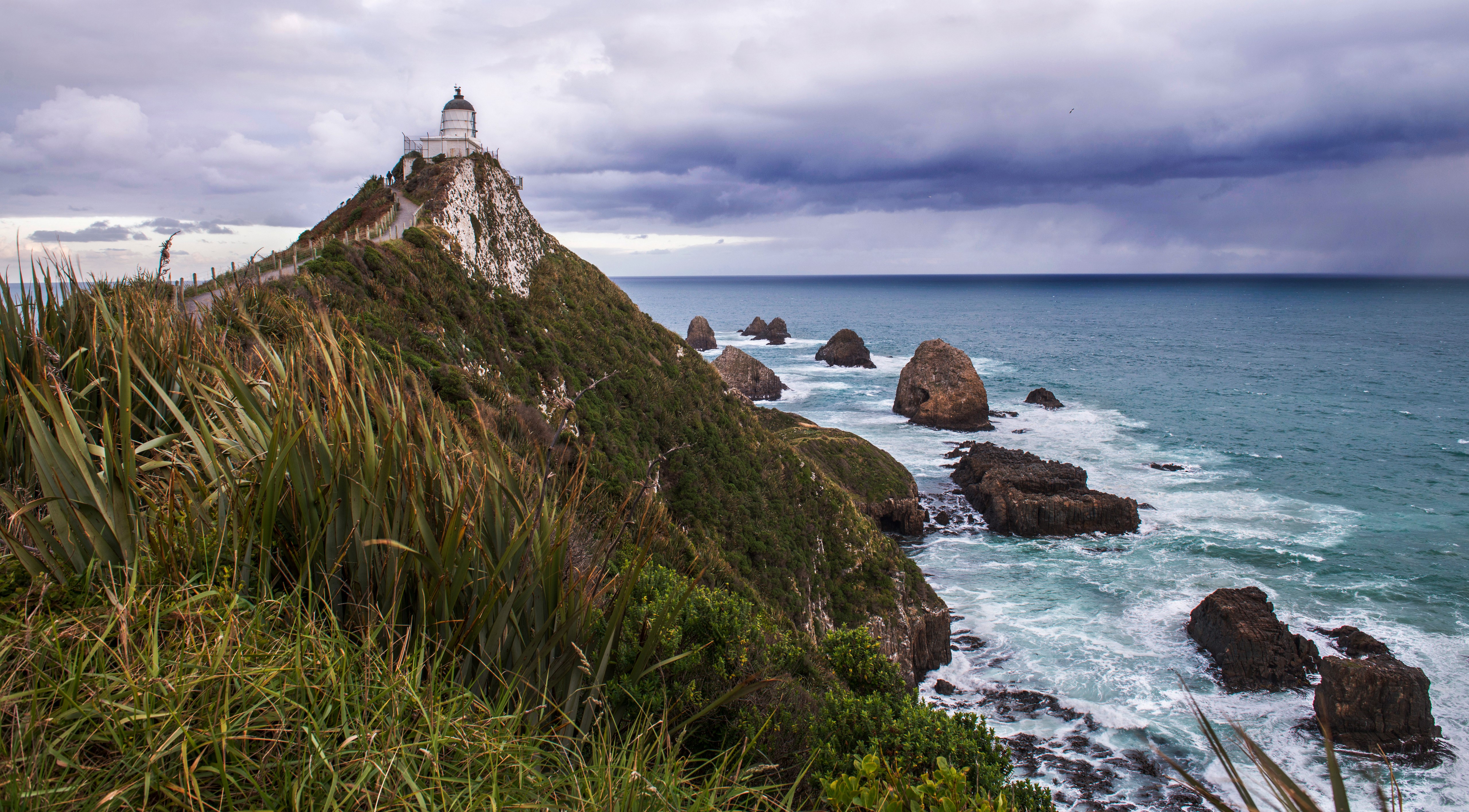 Nugget Point Lighthouse, New Zealand Coastline HD Wallpaper
