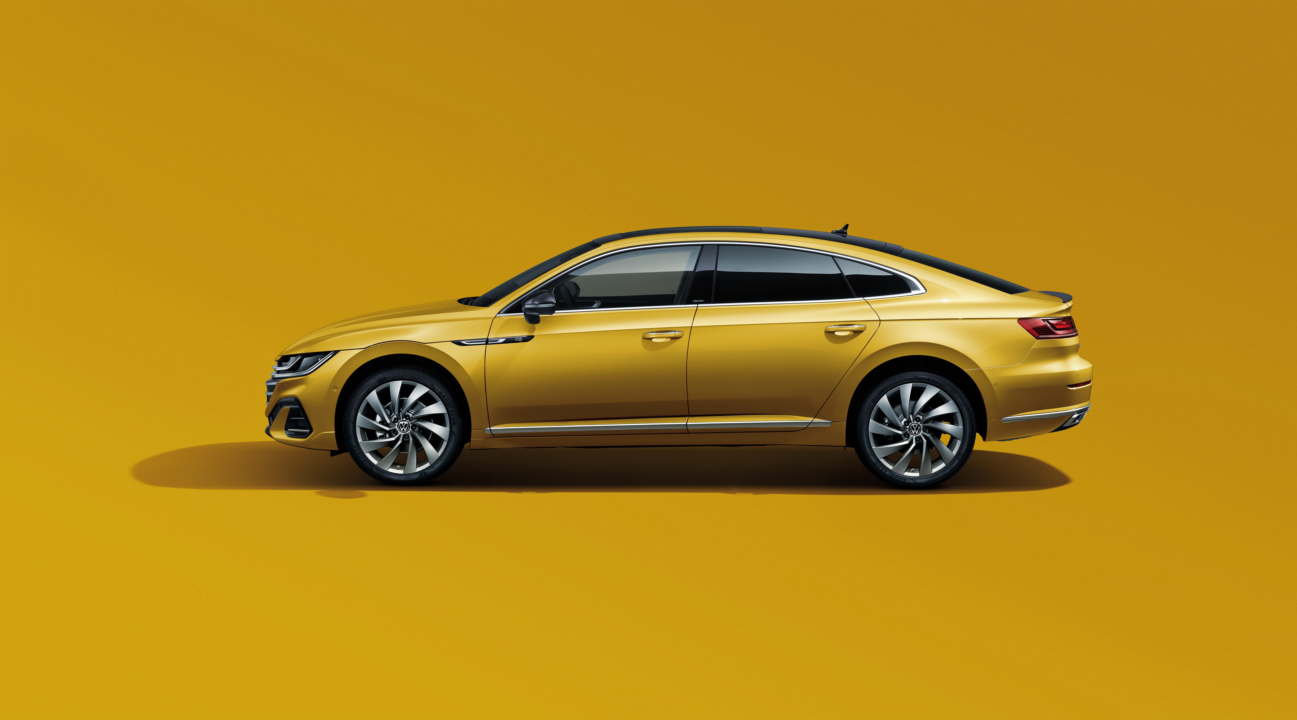 Volkswagen Arteon CC 380 TSI R-Line Metallic Yellow HD Wallpaper