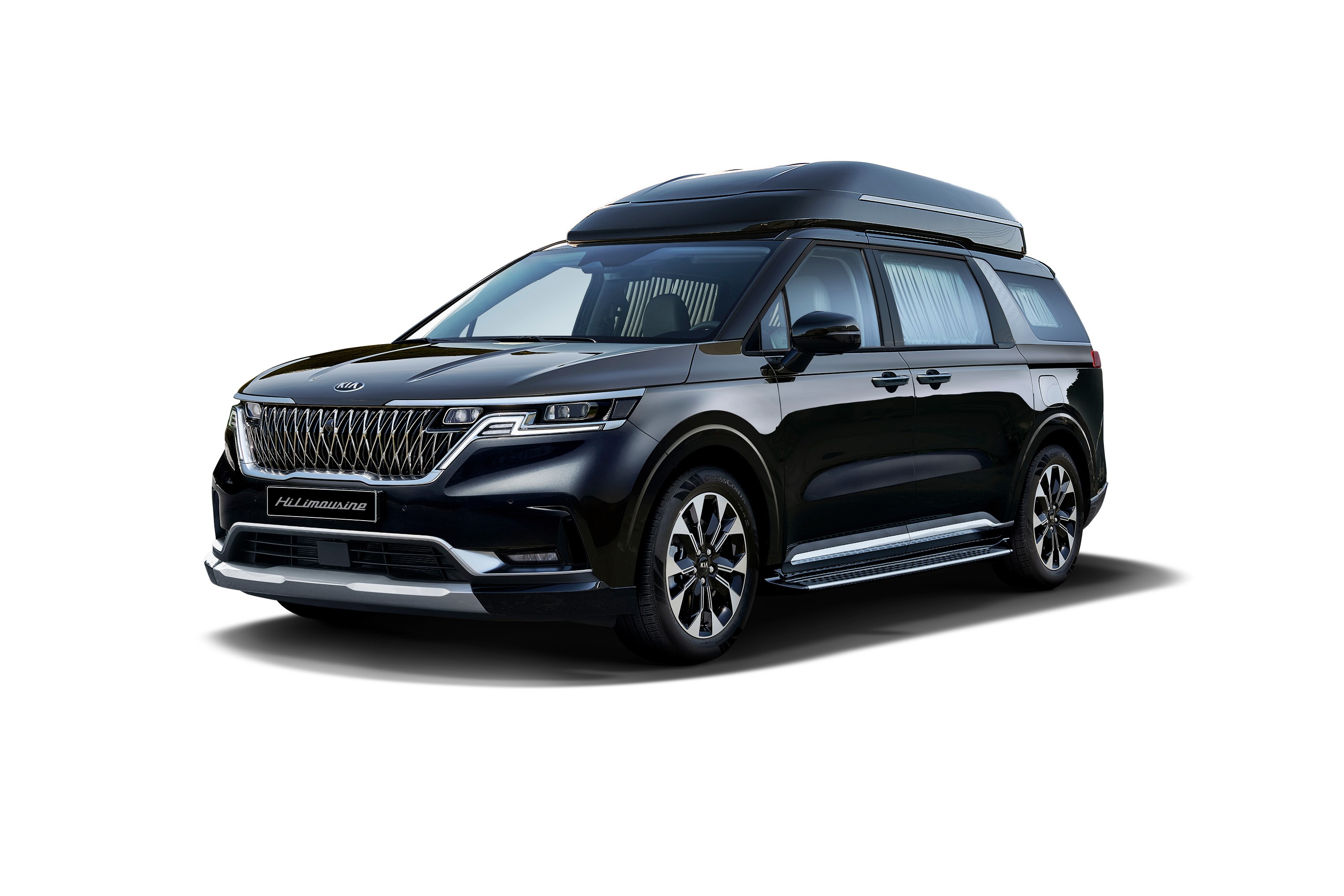 Black Kia Carnival HiLimousine with Roof Box HD Wallpaper