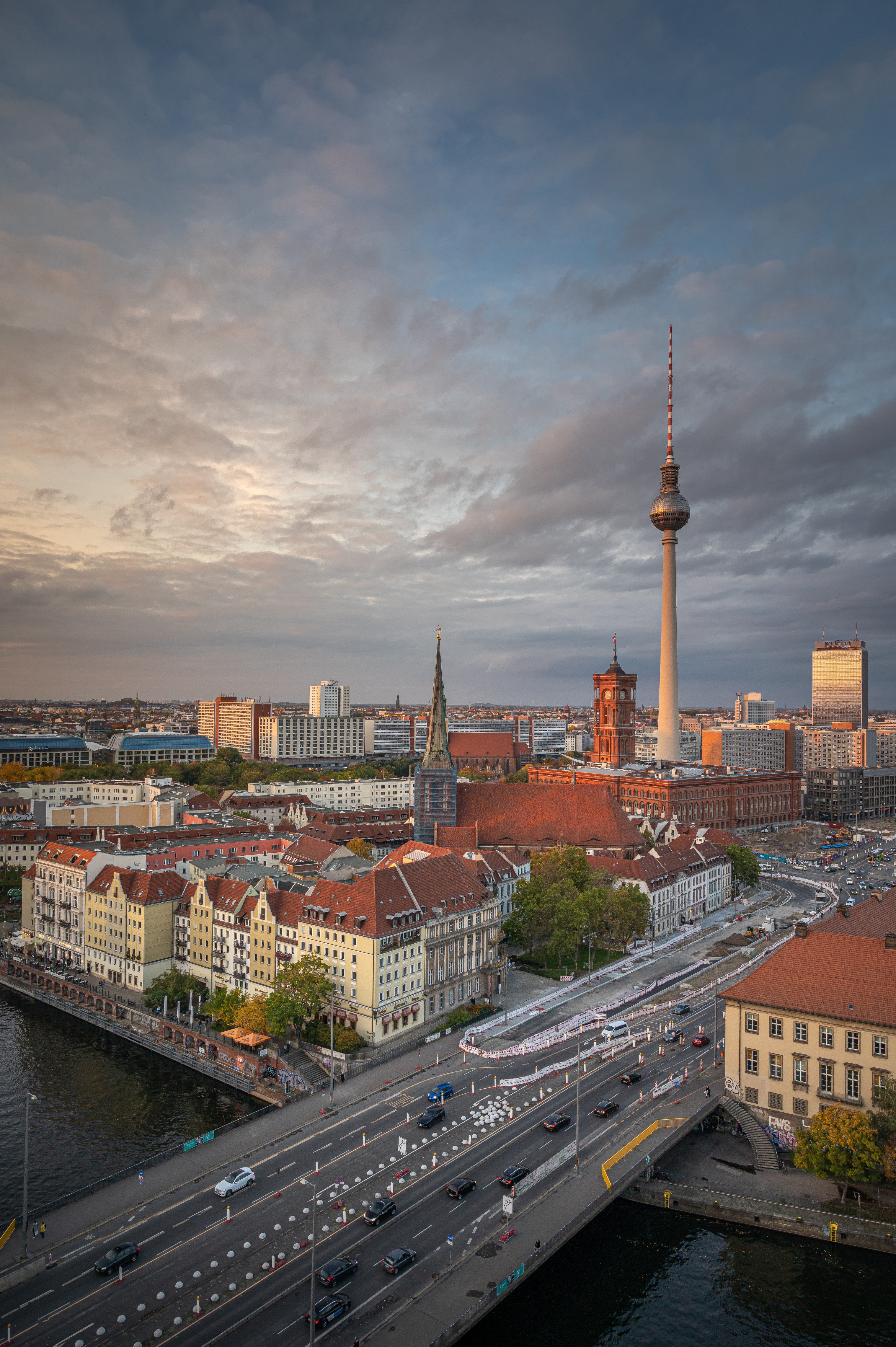 Berlin cityscape with TV Tower and Spree River HD Phone Wallpaper