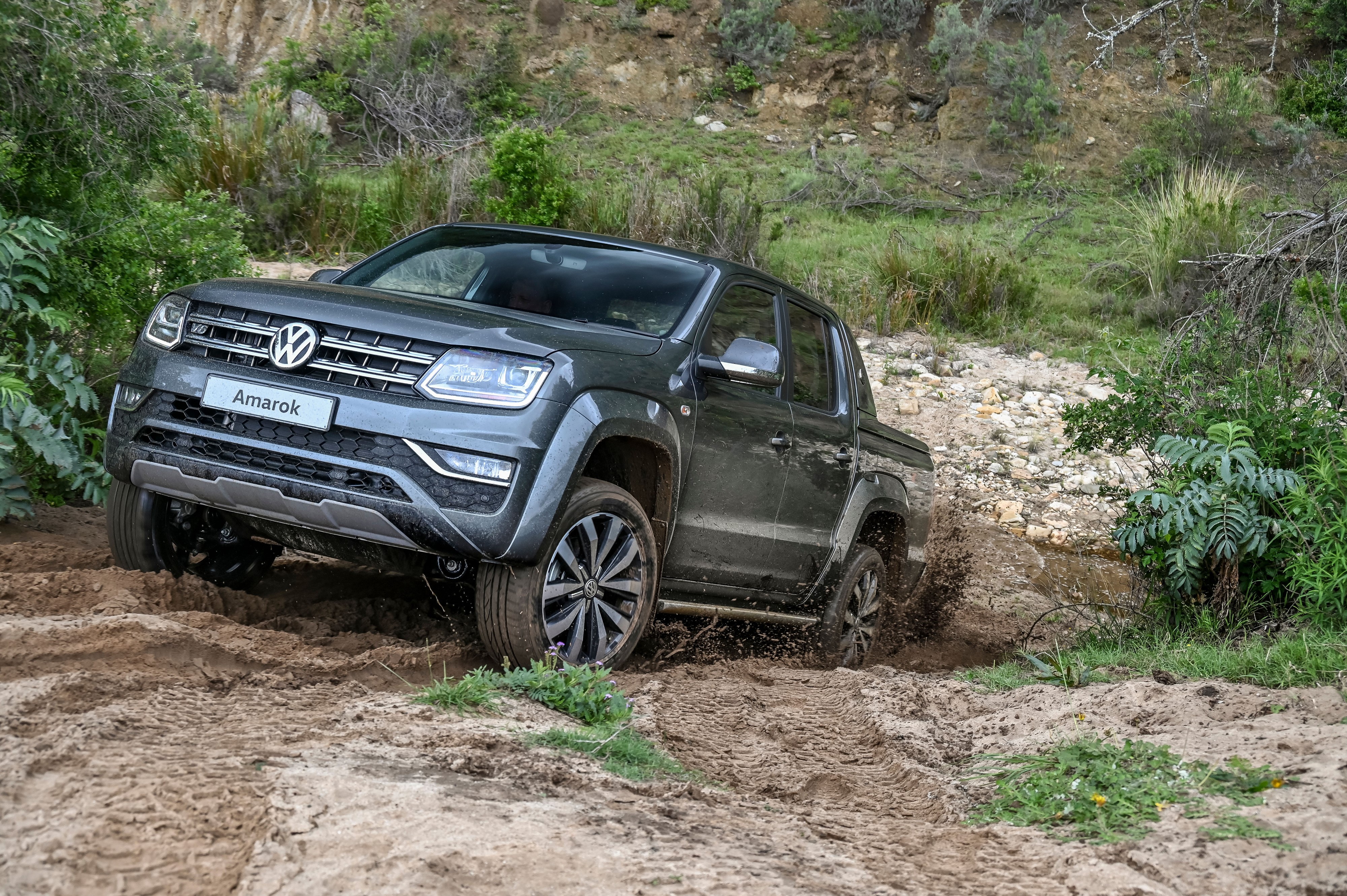 4K Grey Volkswagen Amarok Pickup Truck Off-Roading HD Wallpaper