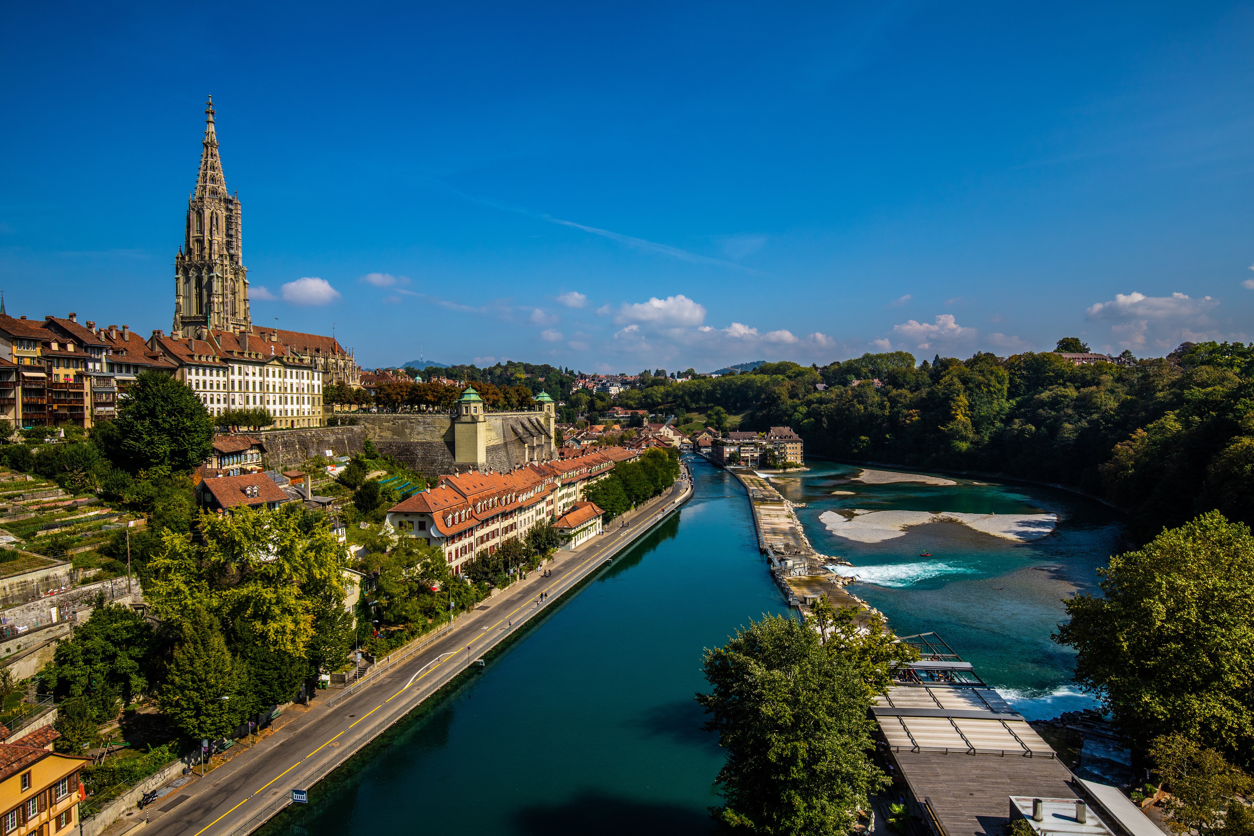 Bern, Switzerland: Aare River and Old Town HD Wallpaper