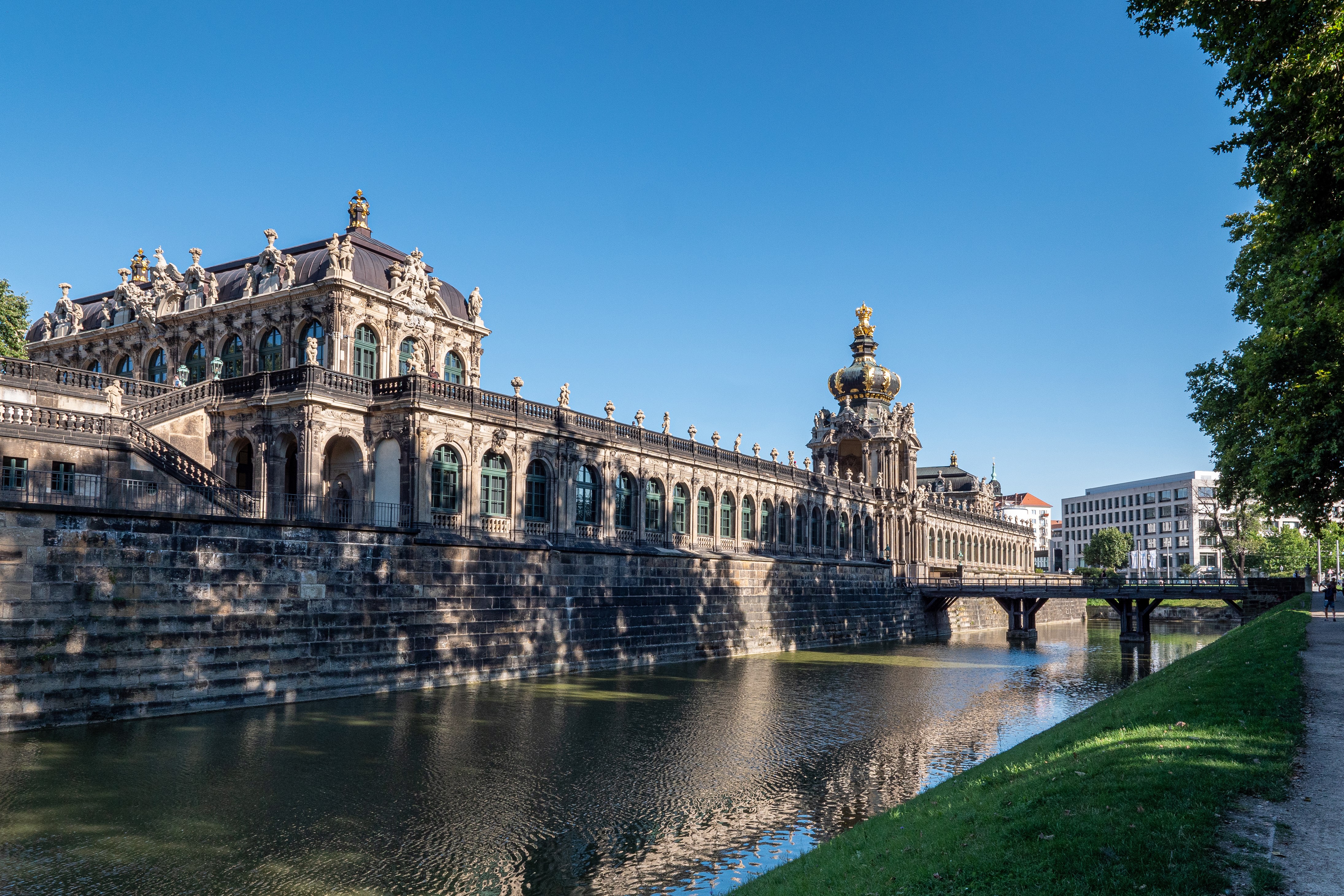 Zwinger Palace and Canal in Dresden, Germany HD Wallpaper