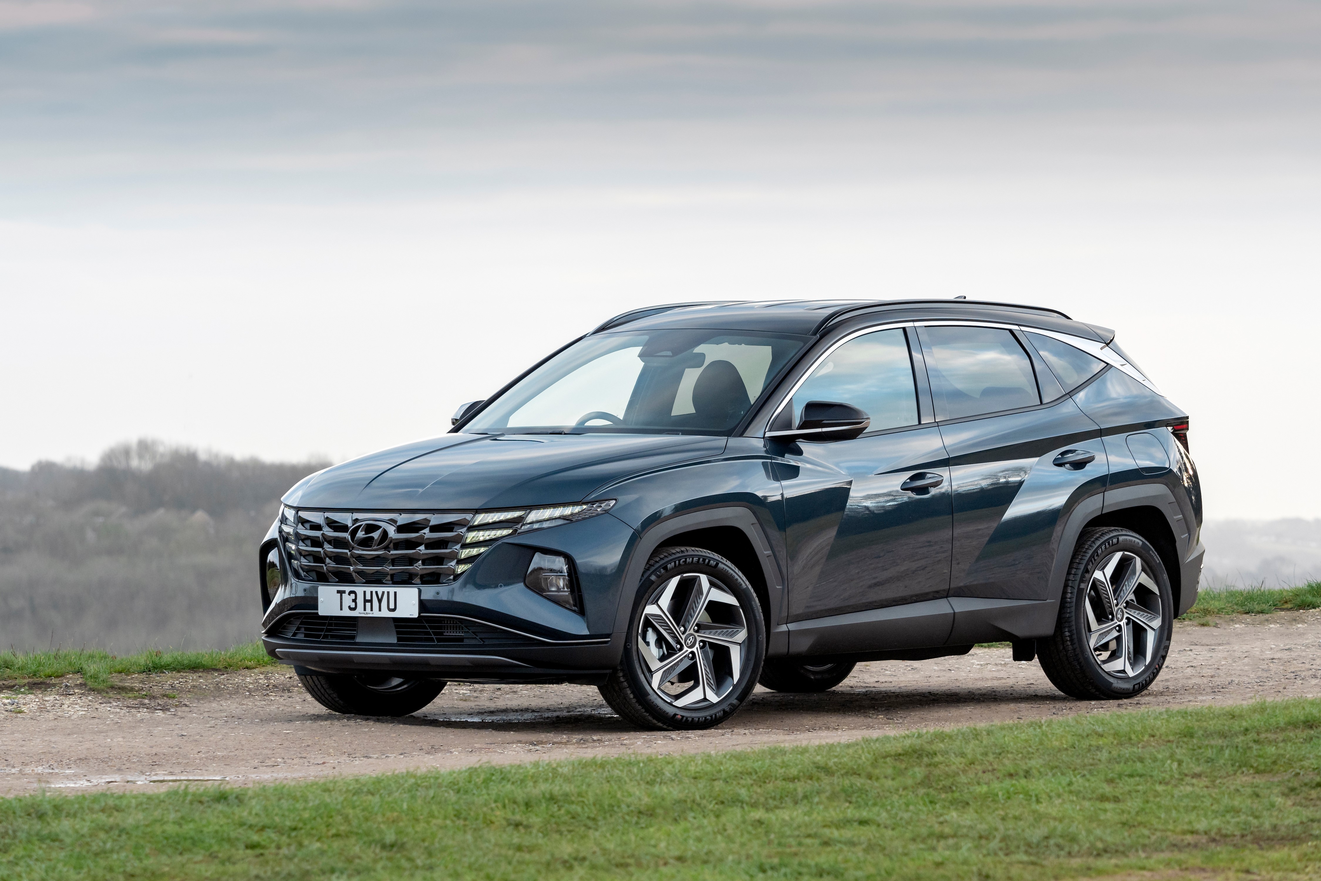 Hyundai Tucson Hybrid (NX4) Crossover HD Wallpaper