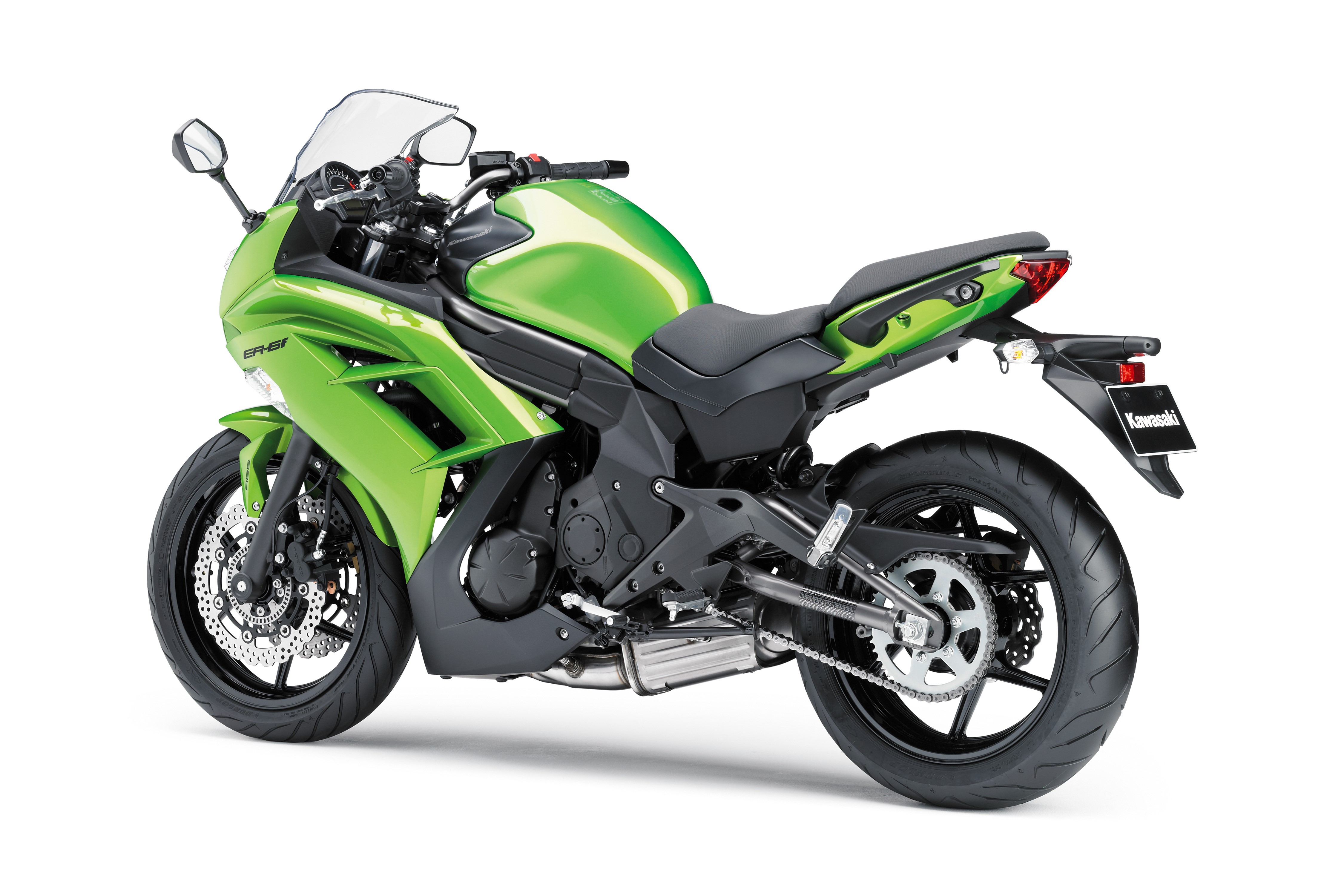 4K Kawasaki ER-6f motorcycle HD Wallpaper
