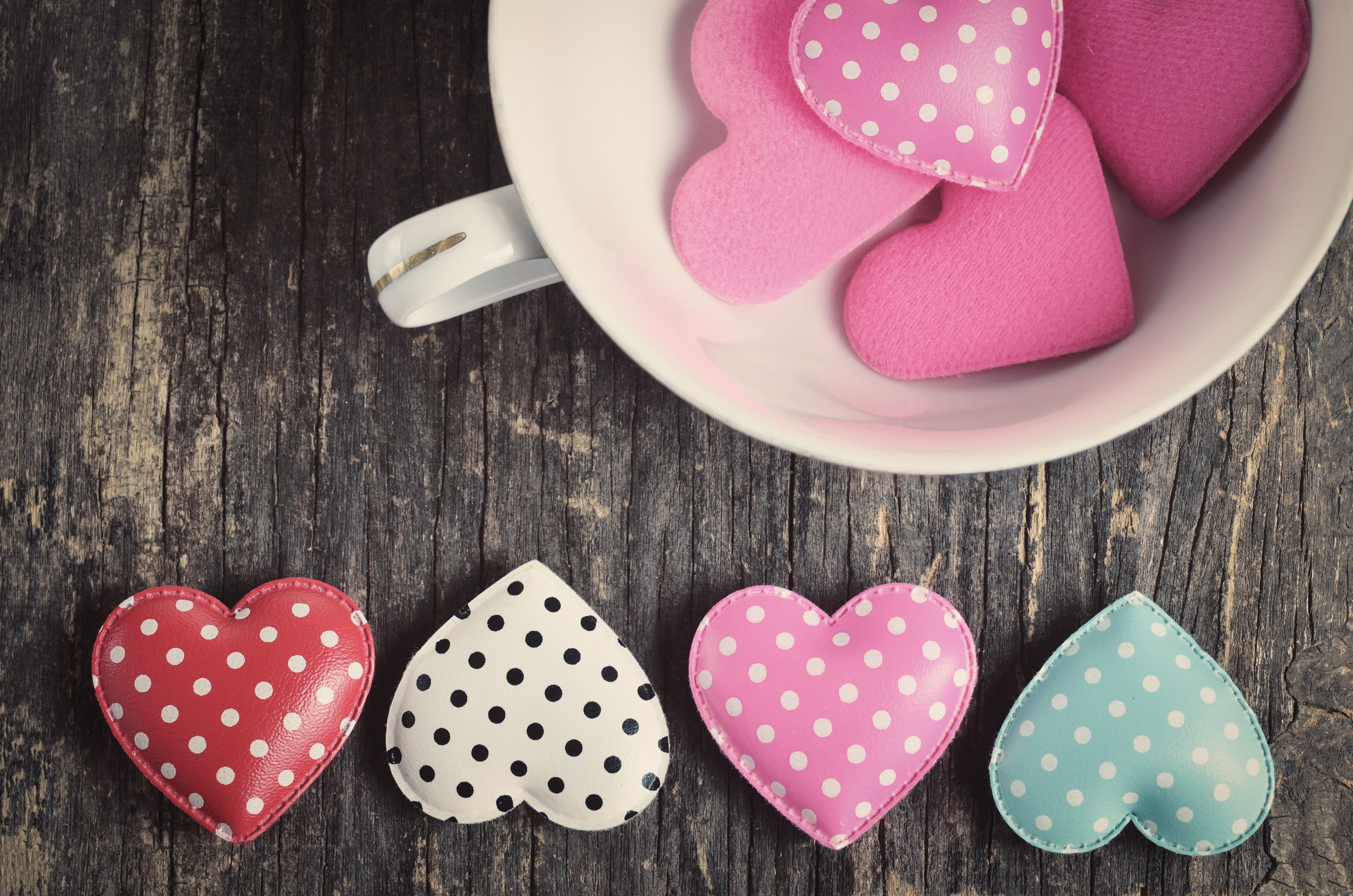Valentine's Day Hearts in a Cup HD Wallpaper