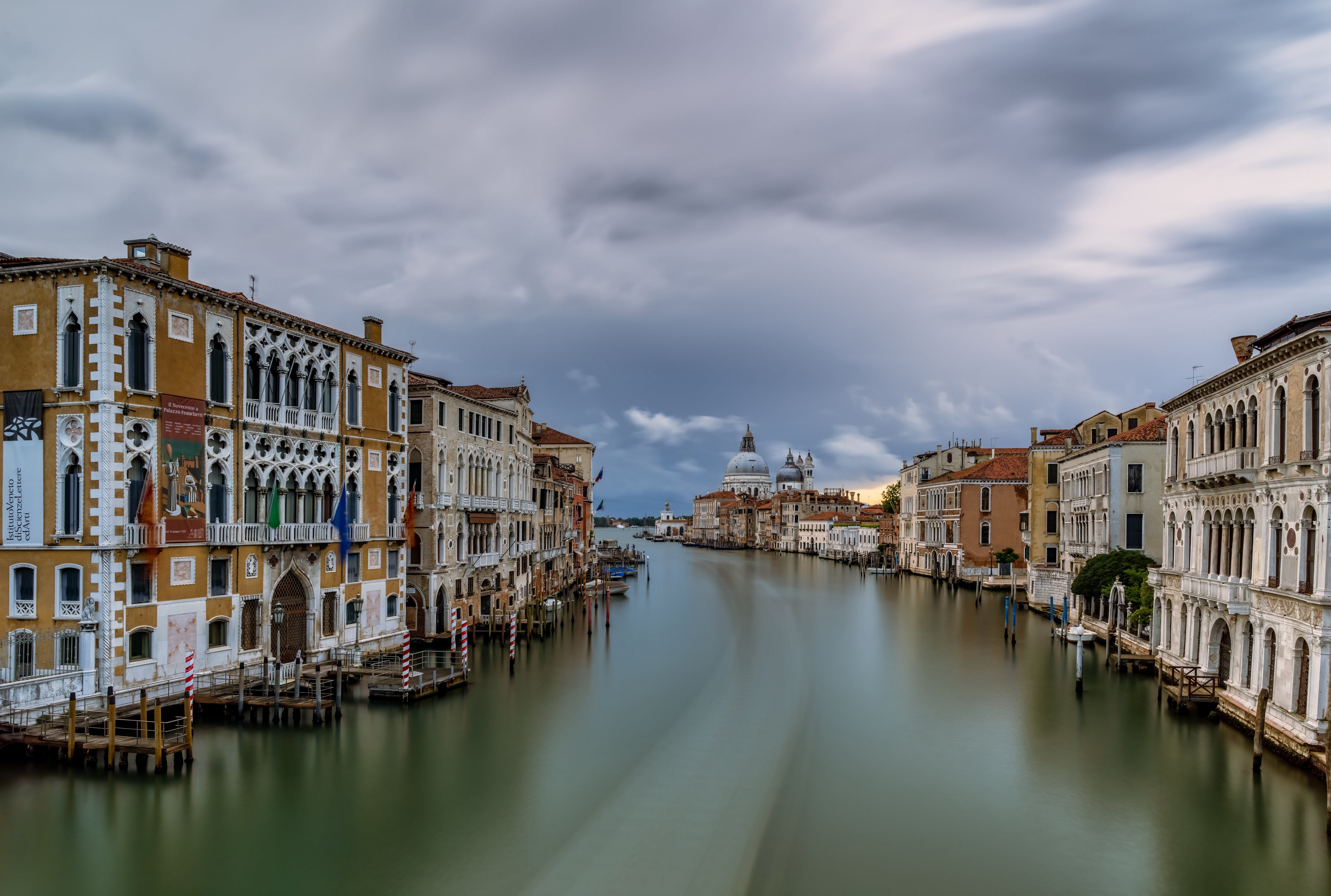 Venice Canal with Buildings and Basilica HD Wallpaper