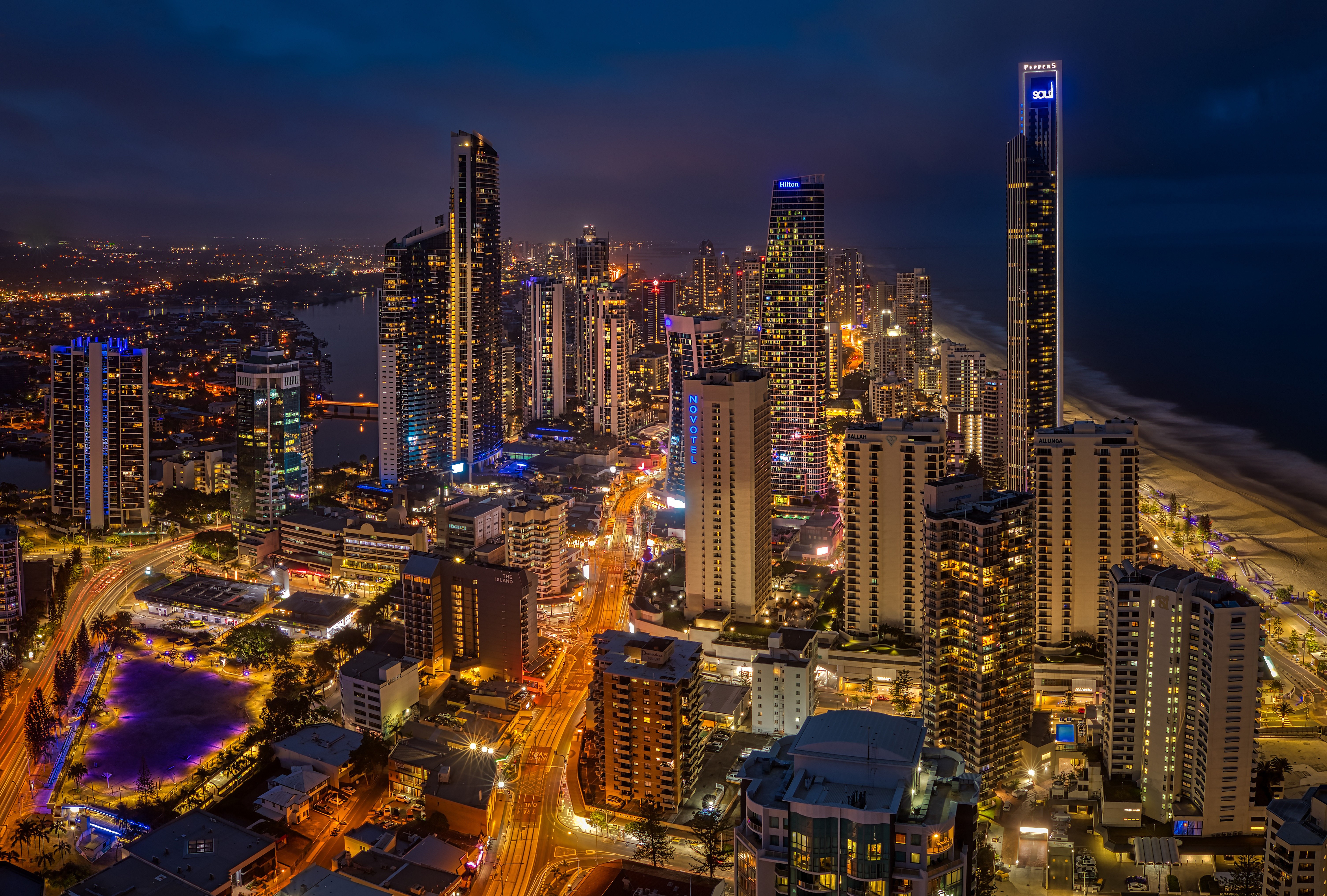 Gold Coast Australia Skyscrapers at Night HD Wallpaper