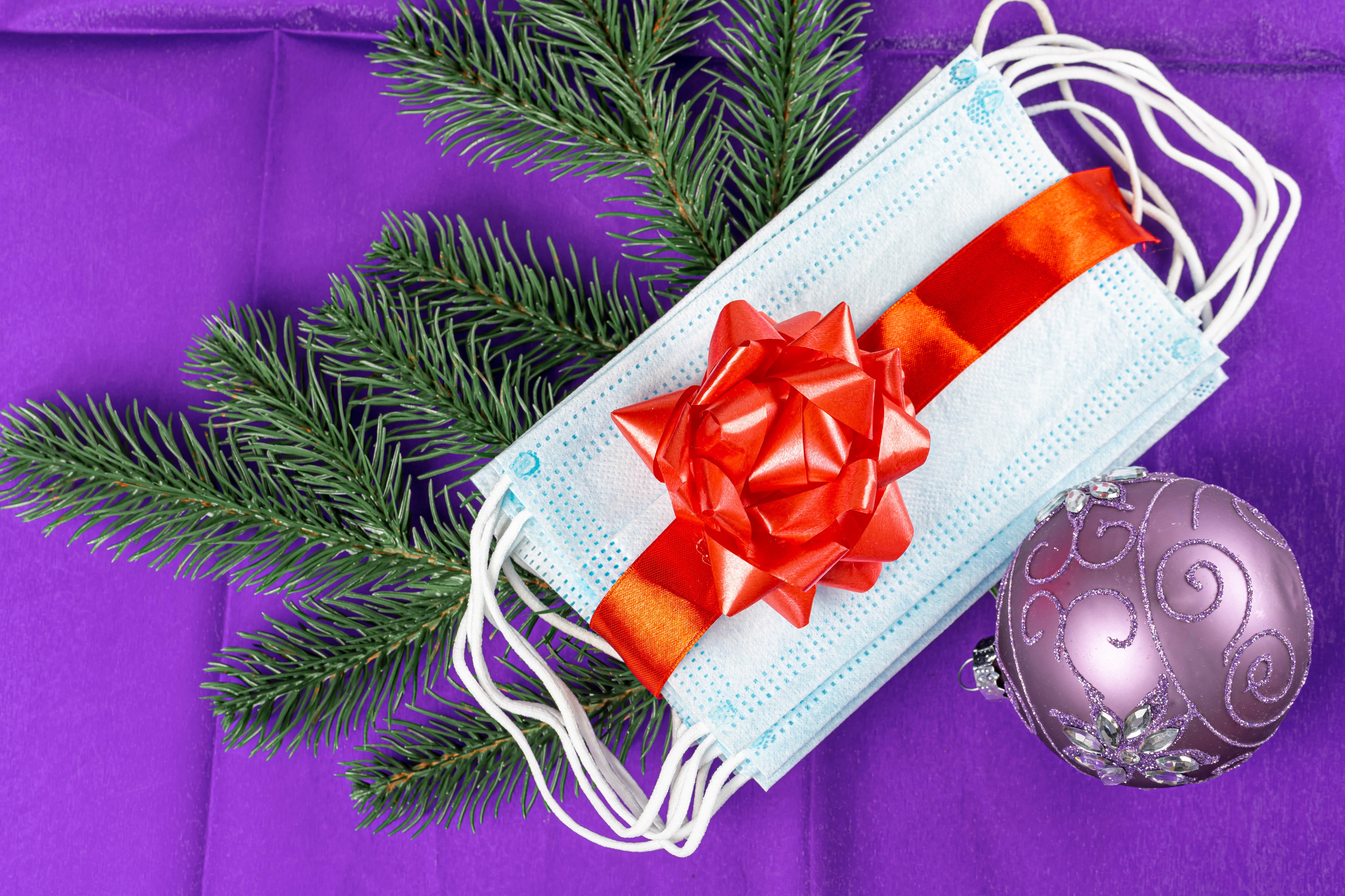 Christmas Masks with Ribbon and Ornament HD Wallpaper