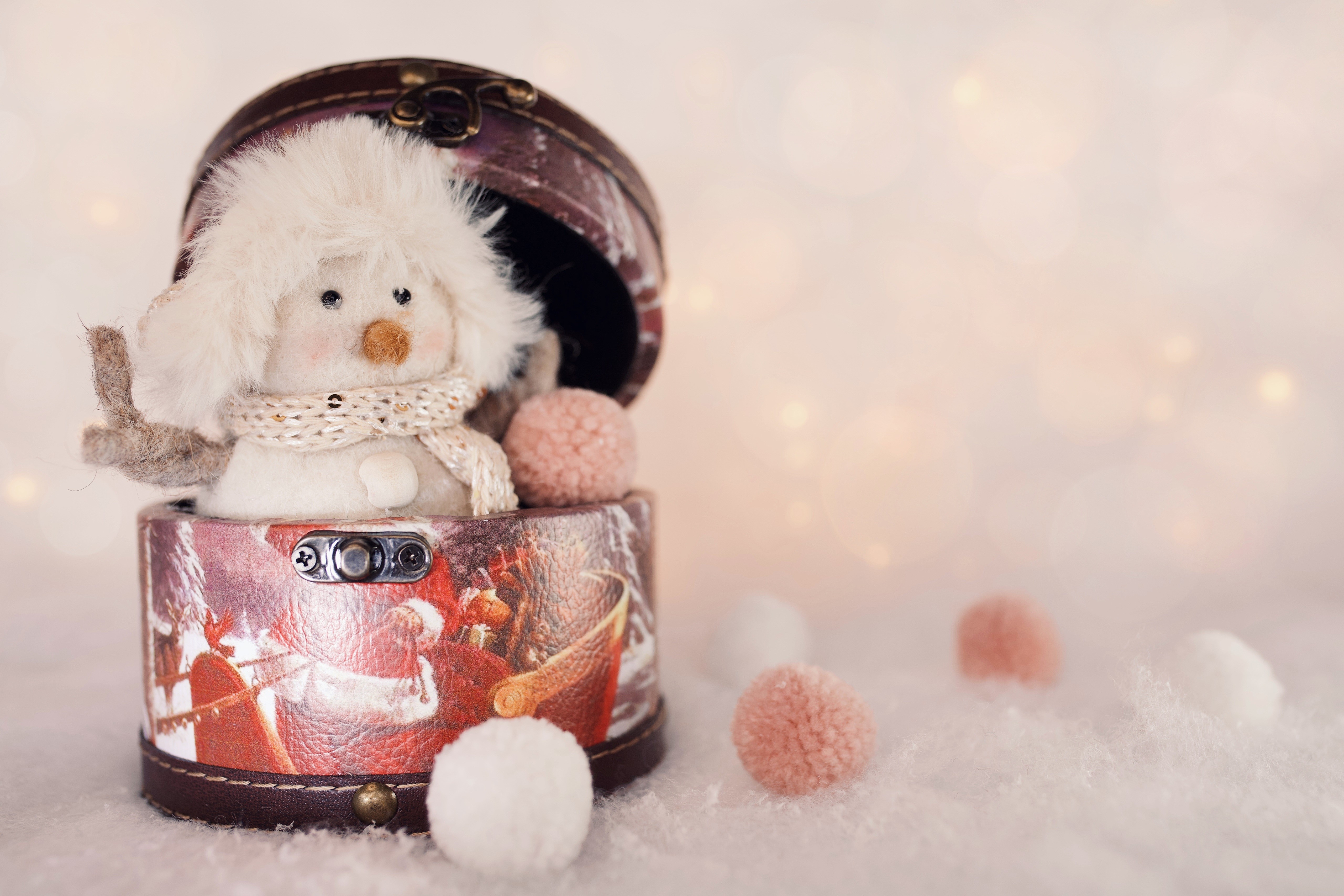 Christmas snowman toy in a decorative box with pom-poms HD Wallpaper