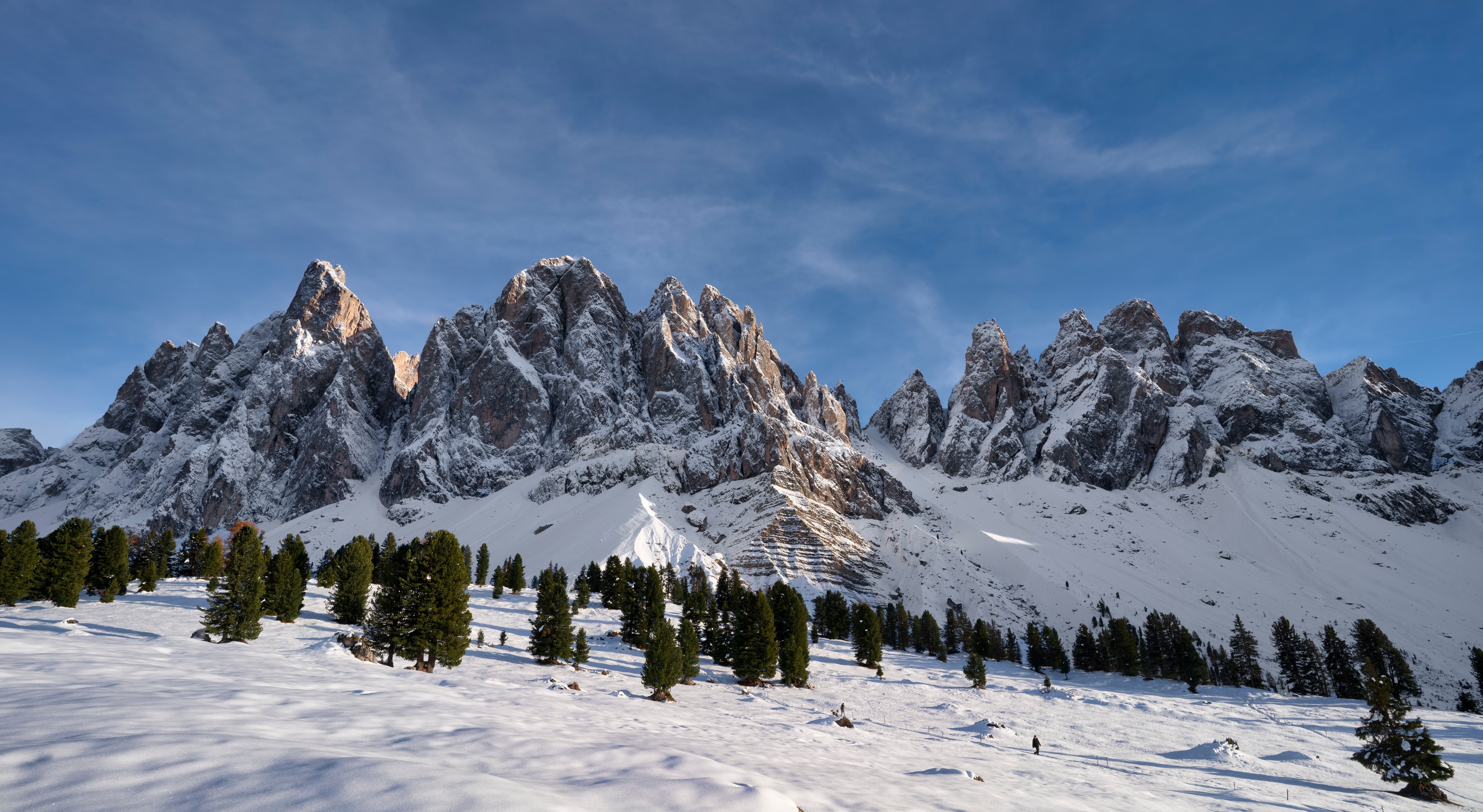 Snowy Odle Mountains in Dolomites, Italy HD Wallpaper