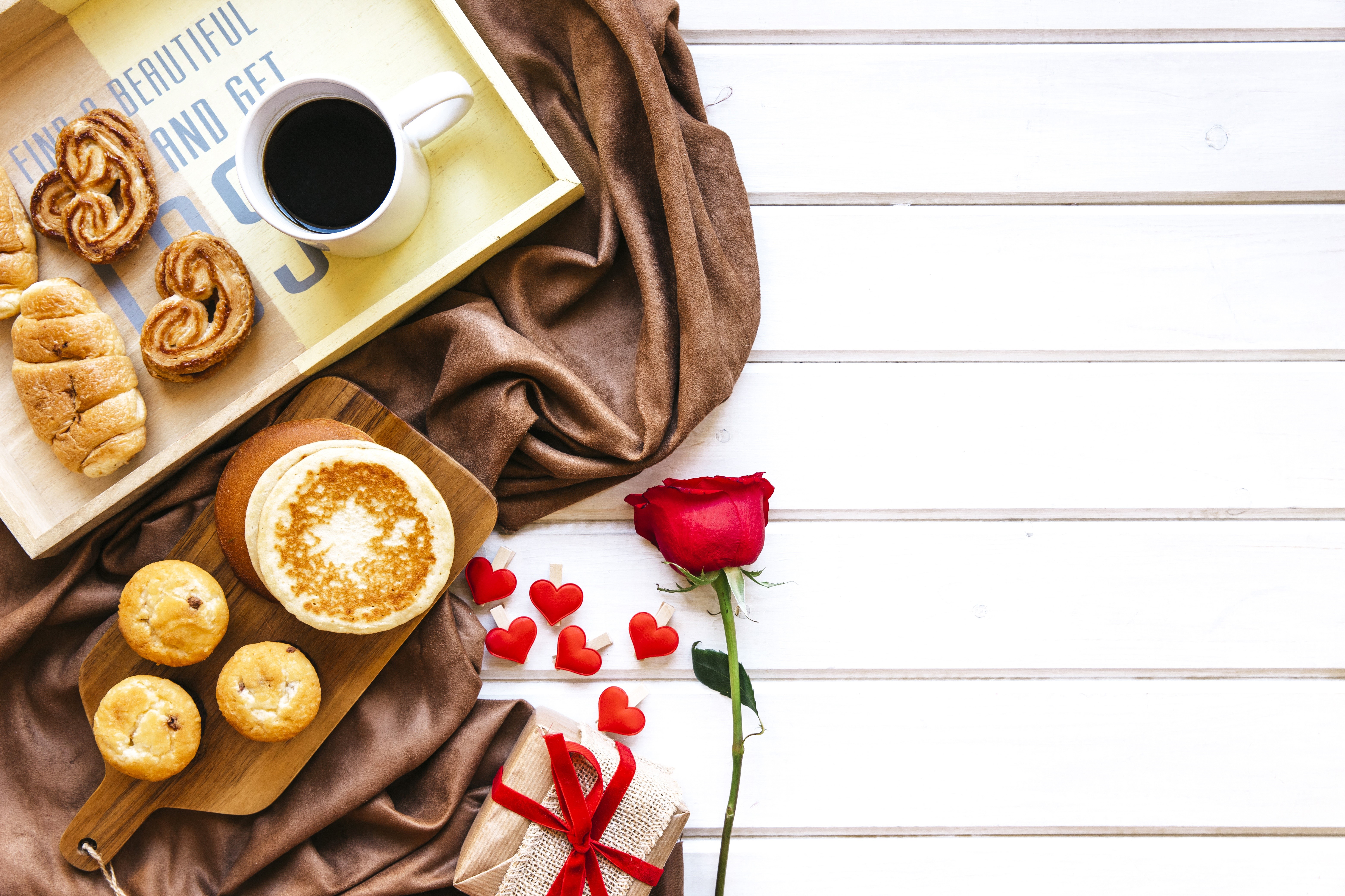 Valentine's Day breakfast with coffee, pancakes, and rose HD Wallpaper