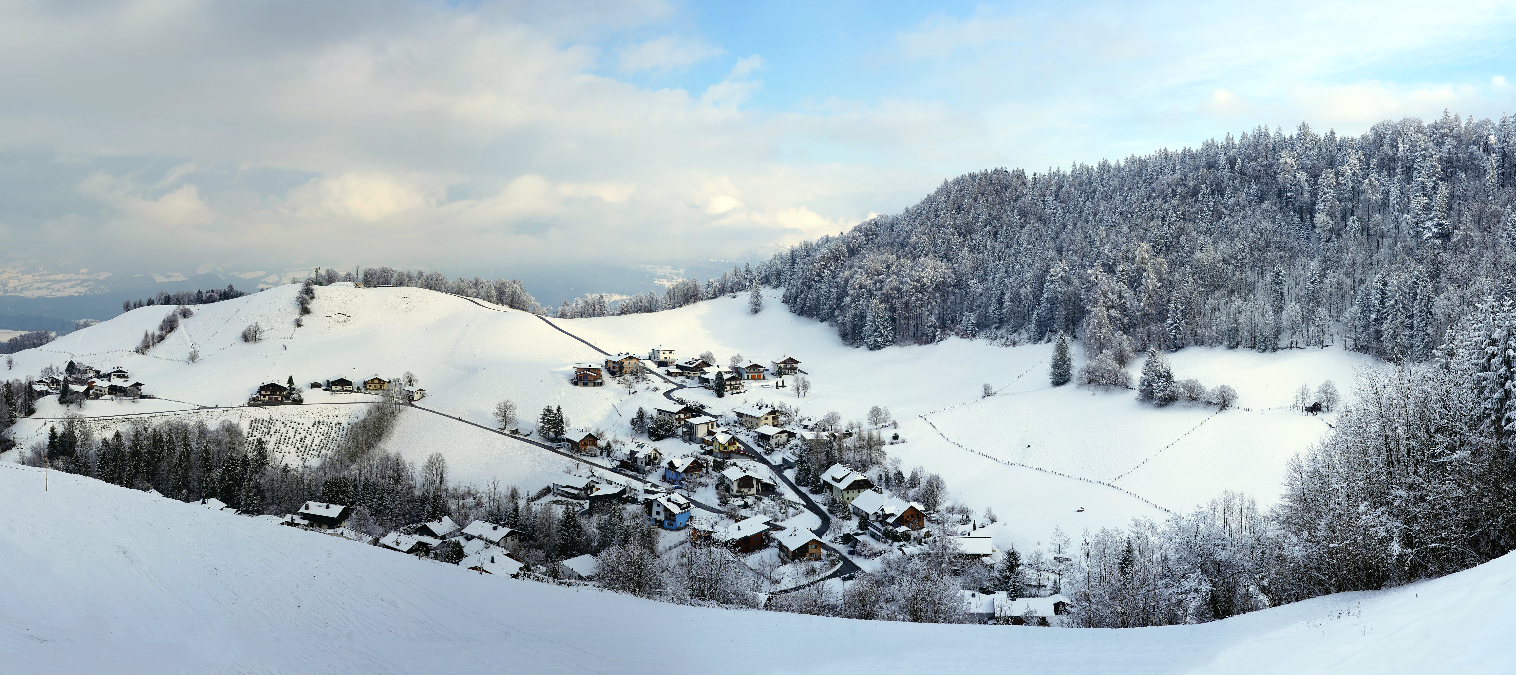 Snowy village in the Austrian Alps, Tennengau HD Wallpaper