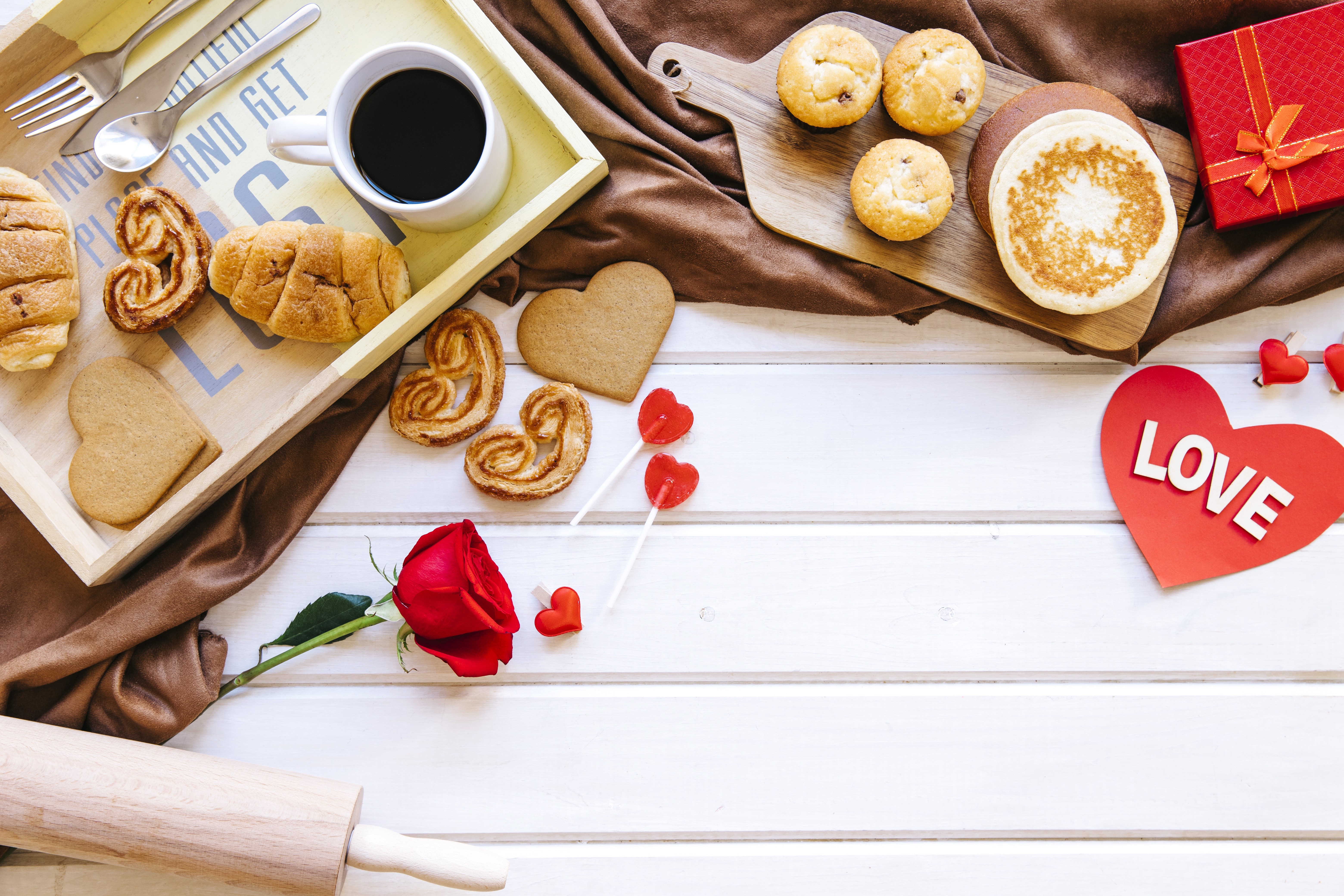 Valentine's Day breakfast with coffee and pastries HD Wallpaper