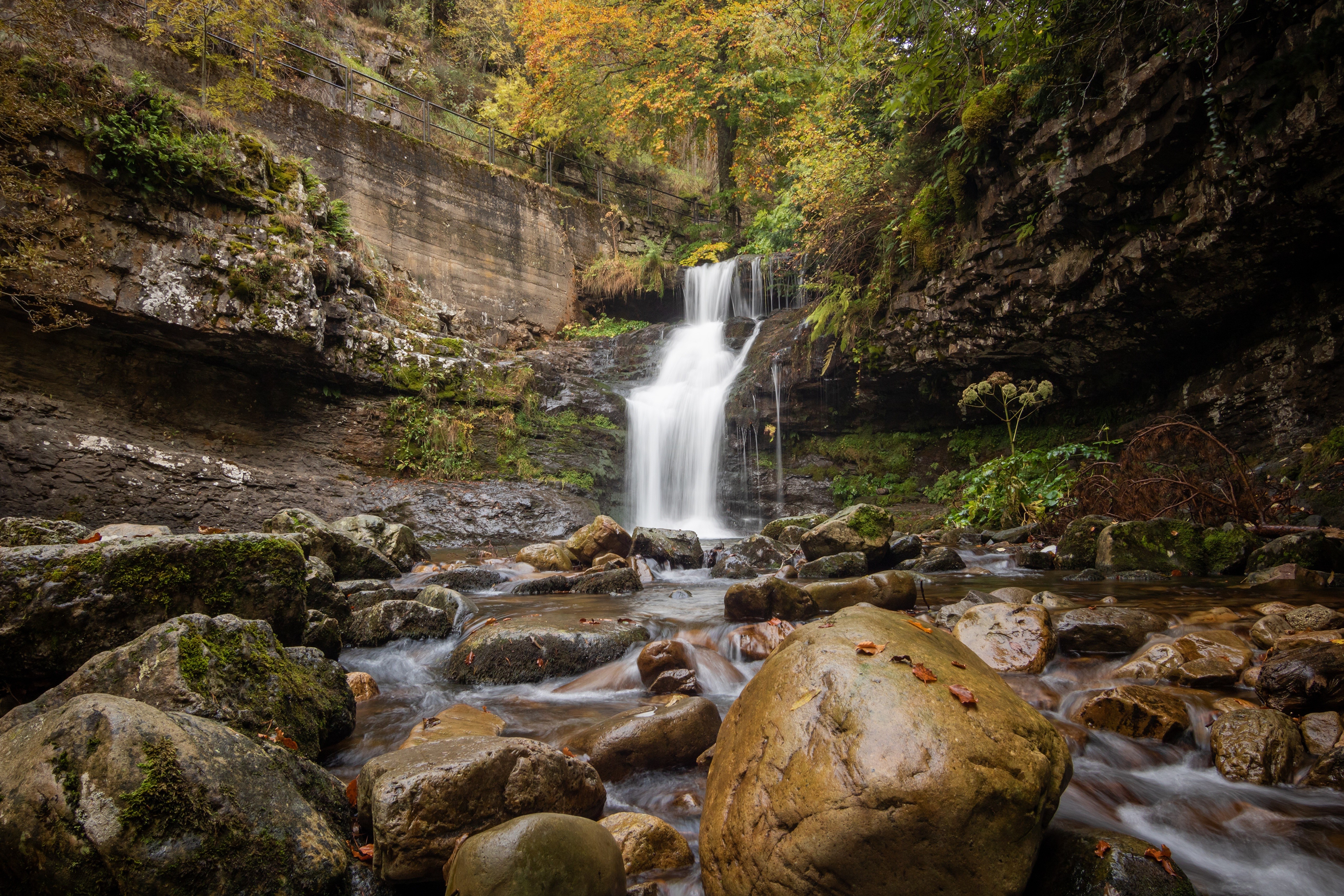 4K Autumn Waterfall with Stones and Moss HD Wallpaper