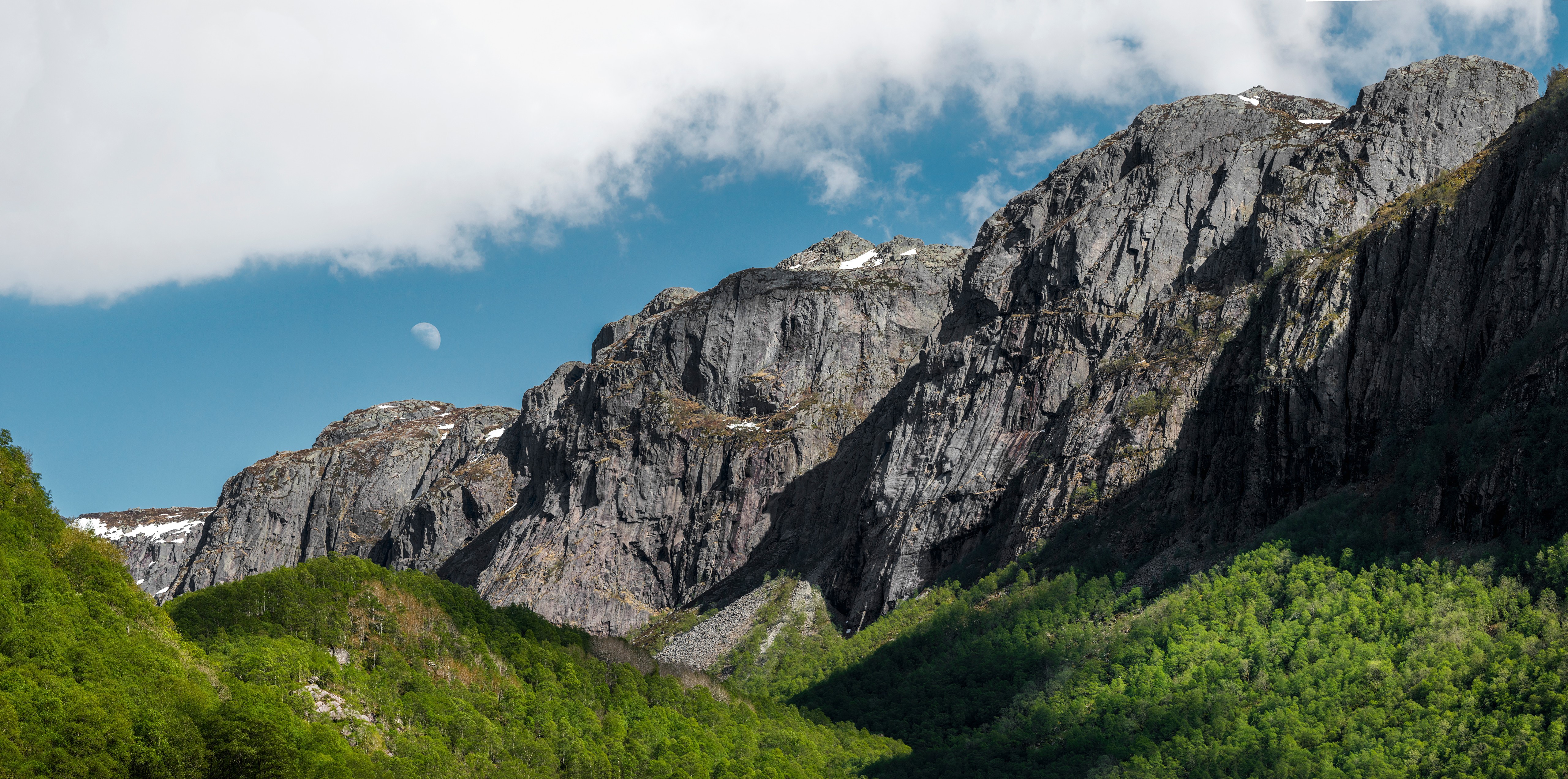 Moon over Gjesdal Mountains in Norway HD Wallpaper
