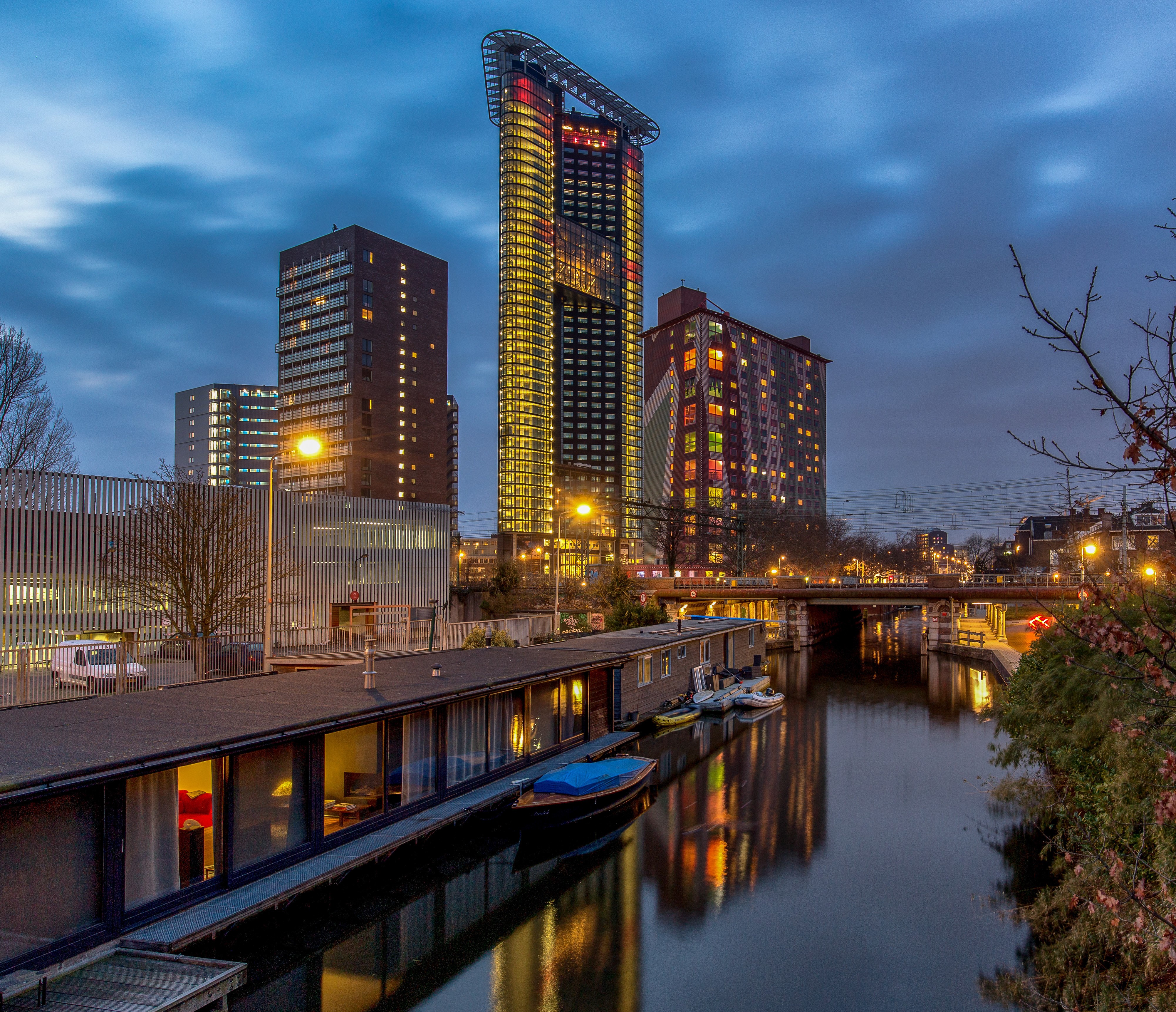 The Hague, Netherlands Evening Canal Scene HD Wallpaper