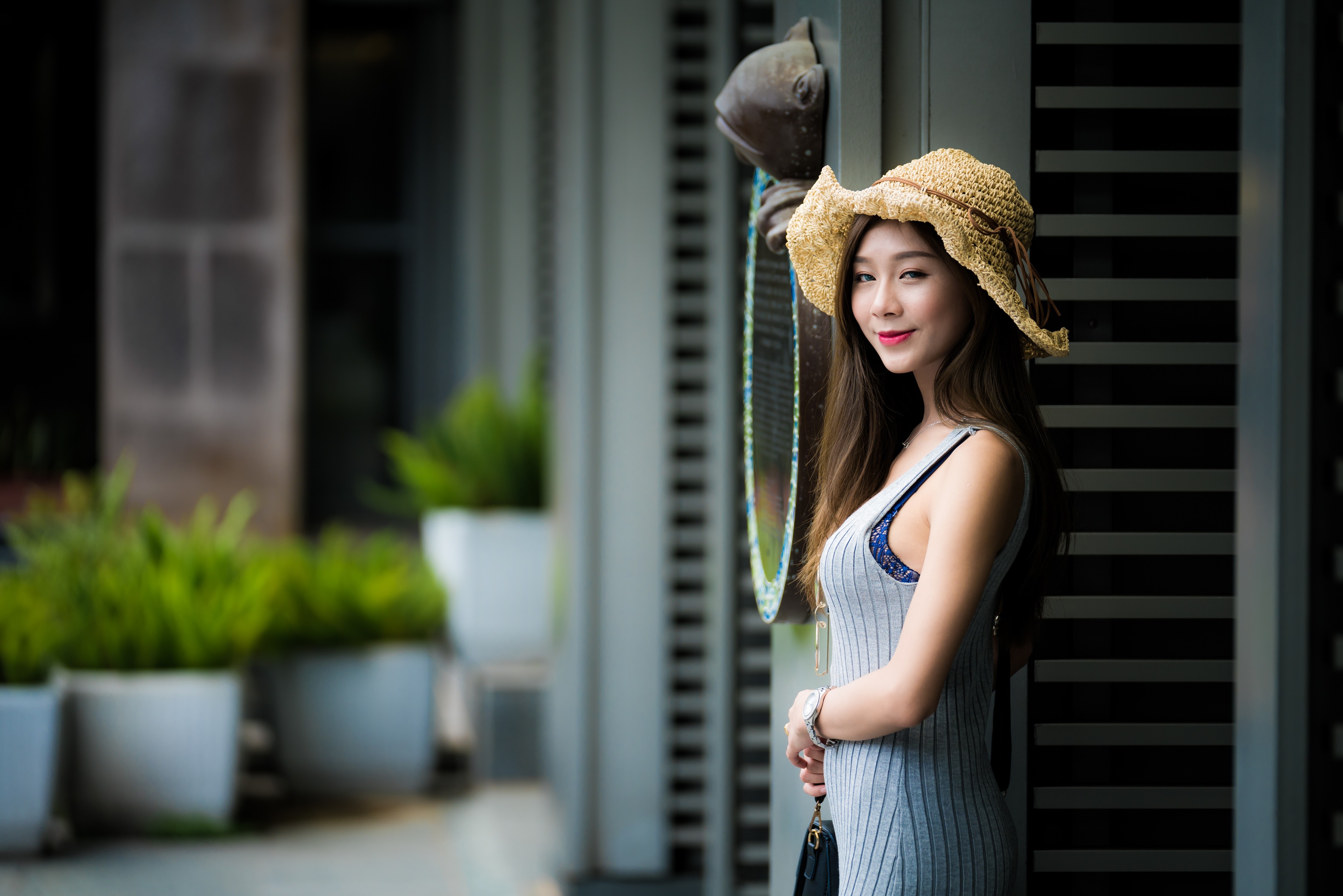 Asian woman wearing a straw hat and dress HD Wallpaper