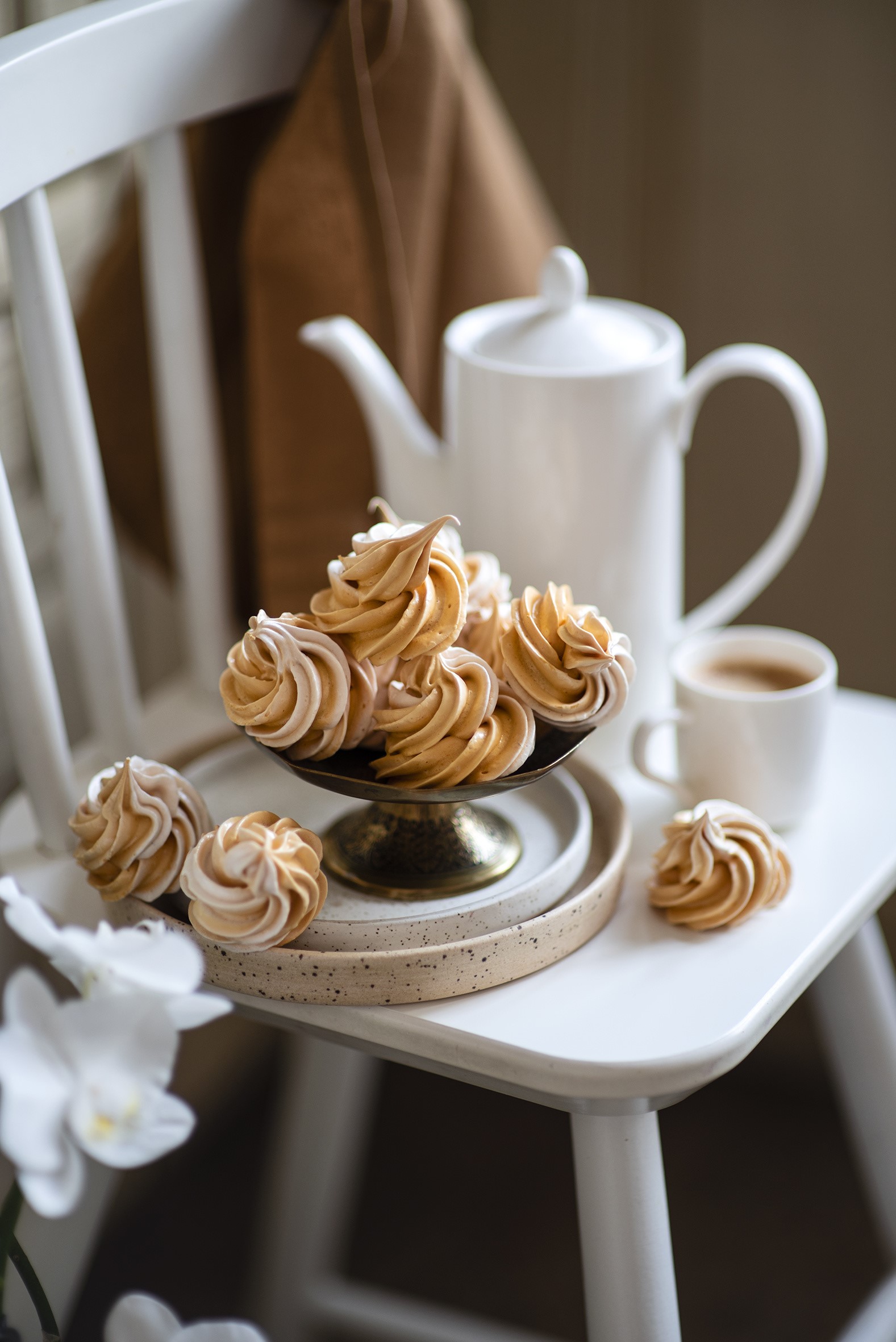 Coffee and meringues on a chair HD Phone Wallpaper