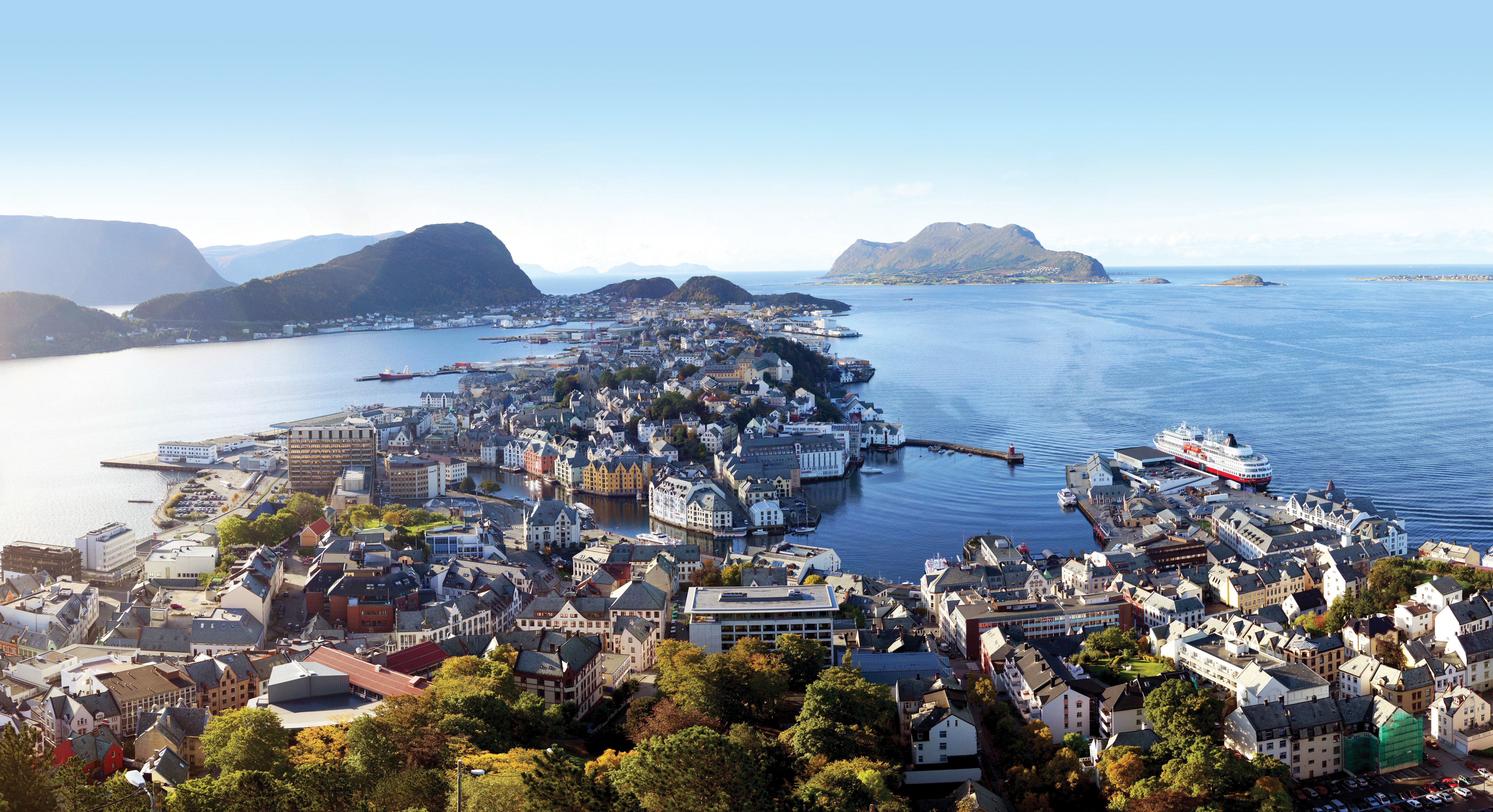 Alesund, Norway Coastline with Ships and Mountains HD Wallpaper
