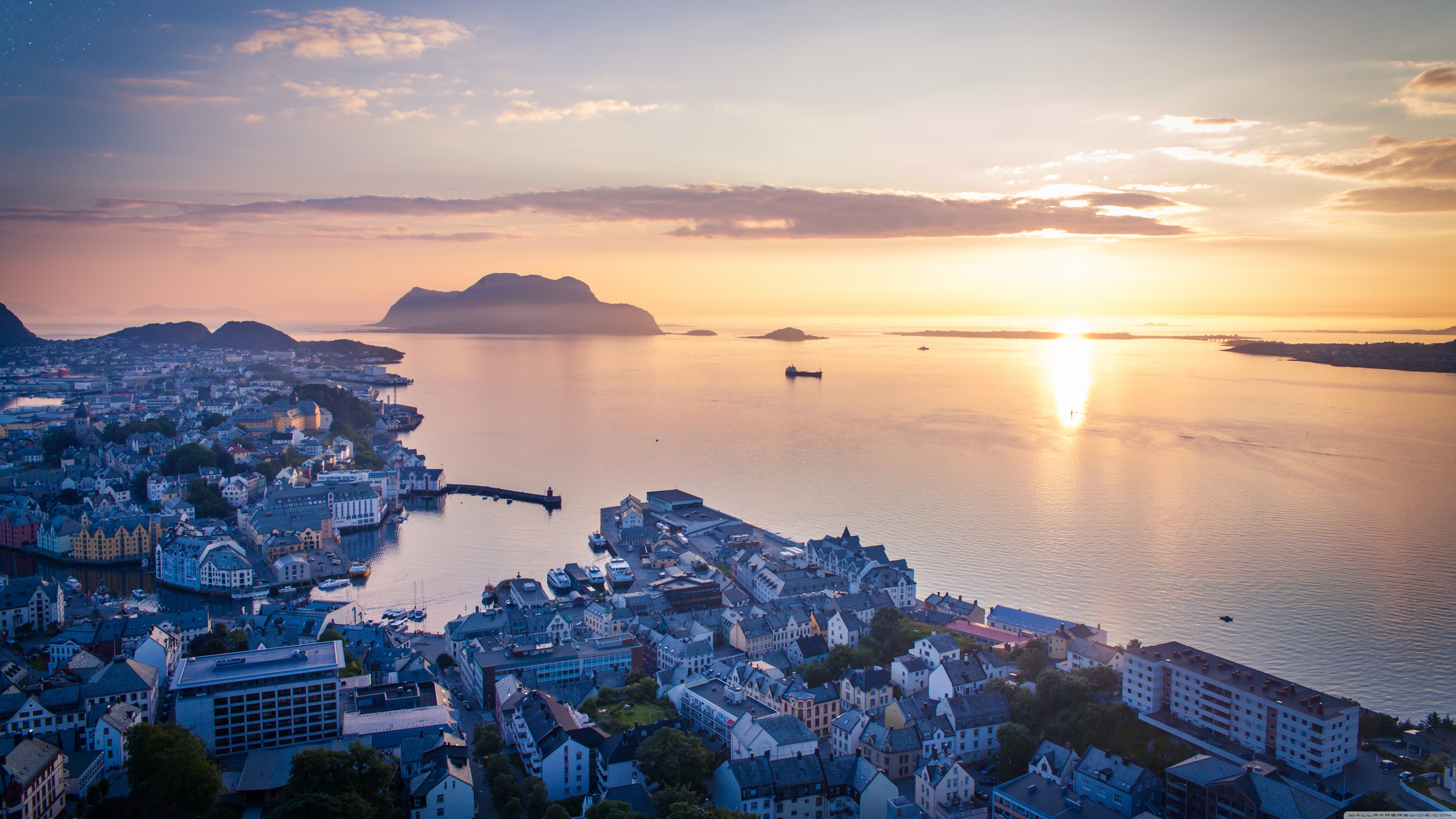 Alesund, Norway at Sunrise from Above HD Wallpaper