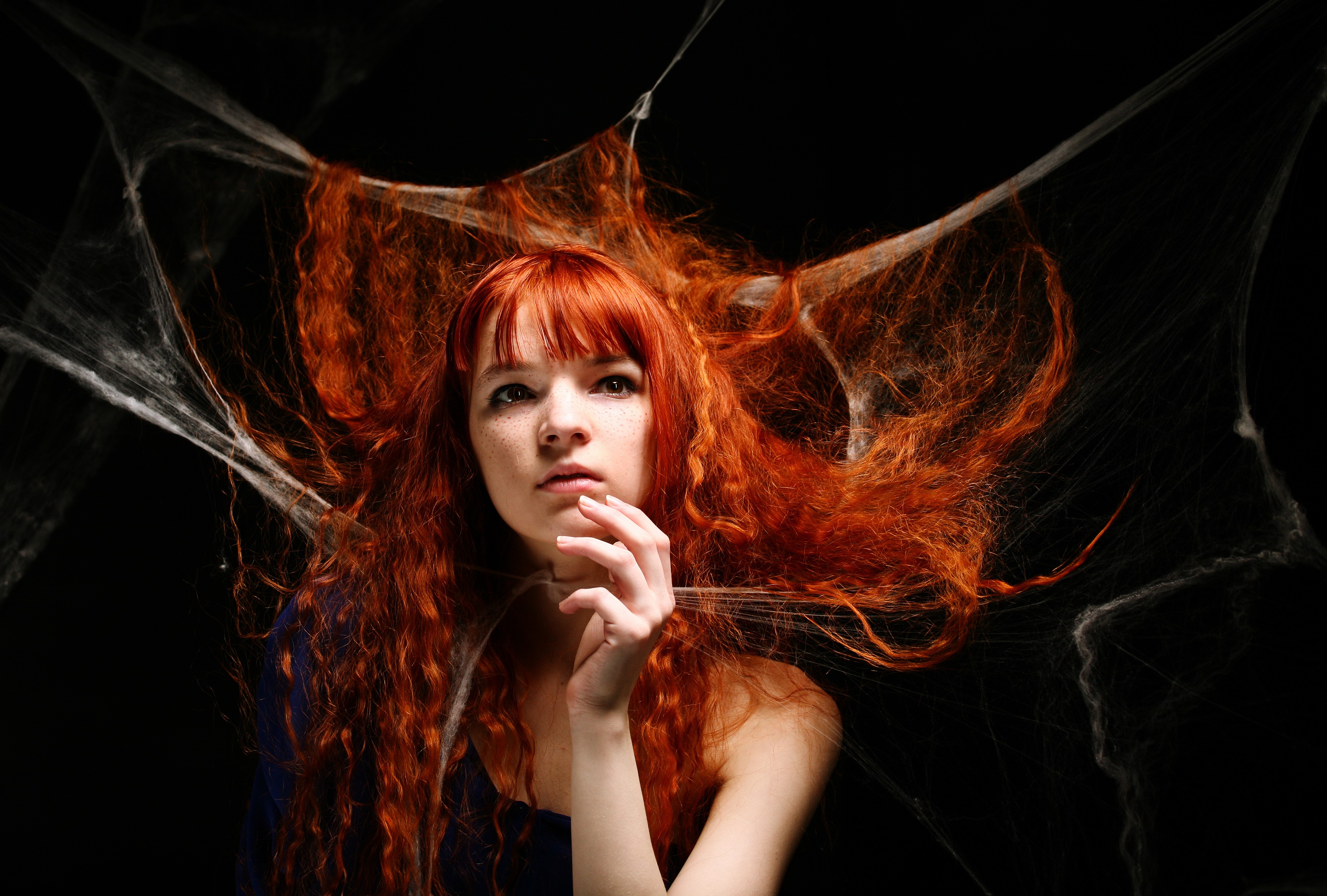 Redhead girl with spiderwebs HD Wallpaper
