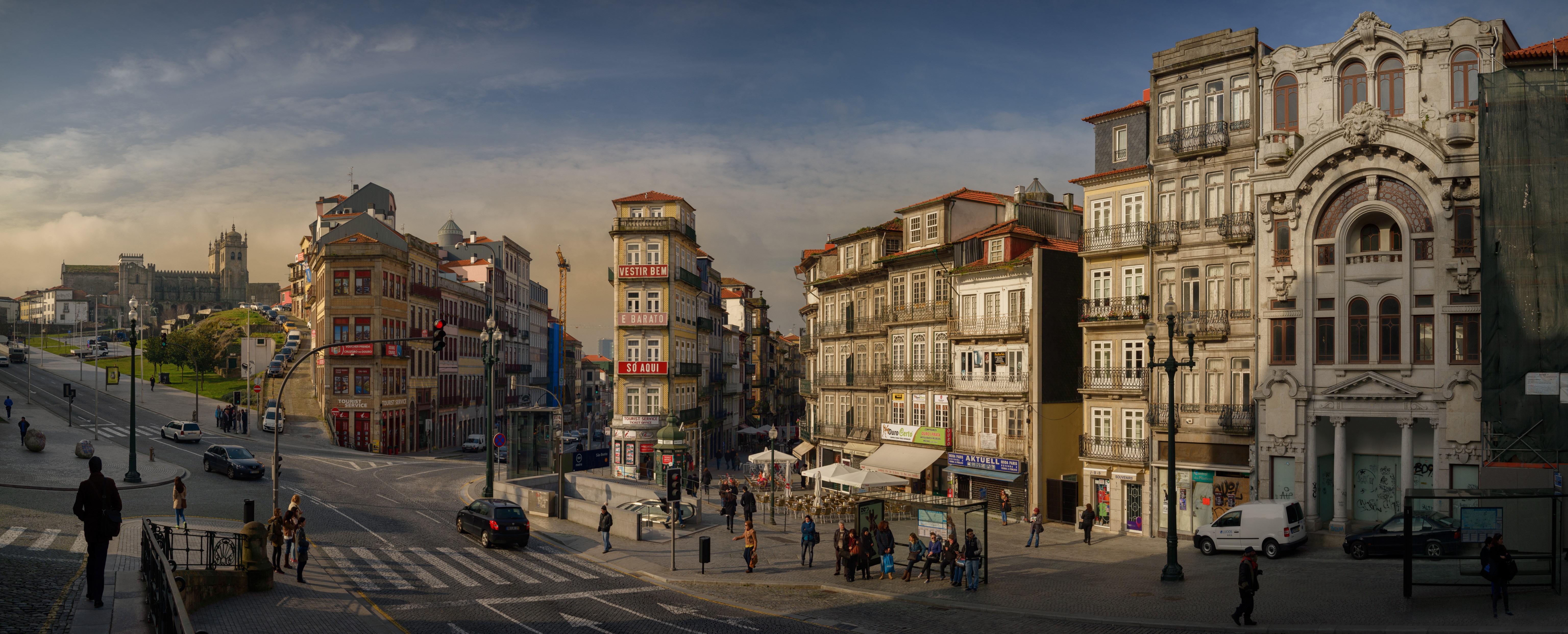 Porto, Portugal Panorama of Streets and Buildings HD Wallpaper