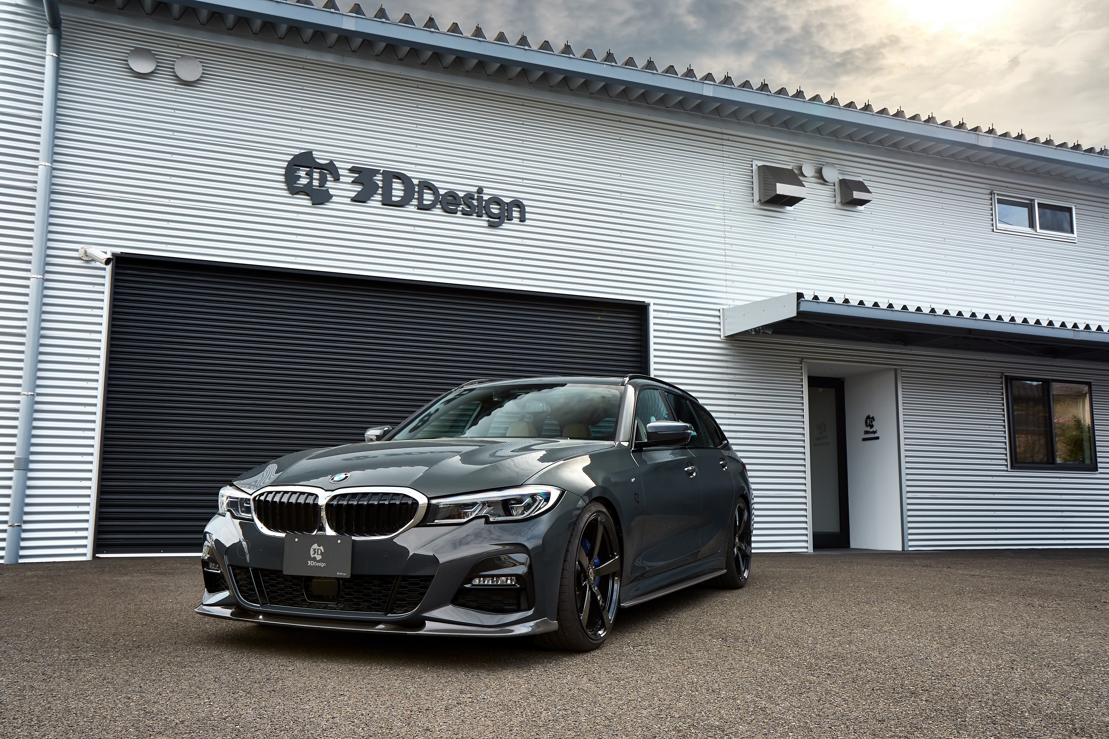 2020 BMW 330i Touring by 3D Design HD Wallpaper