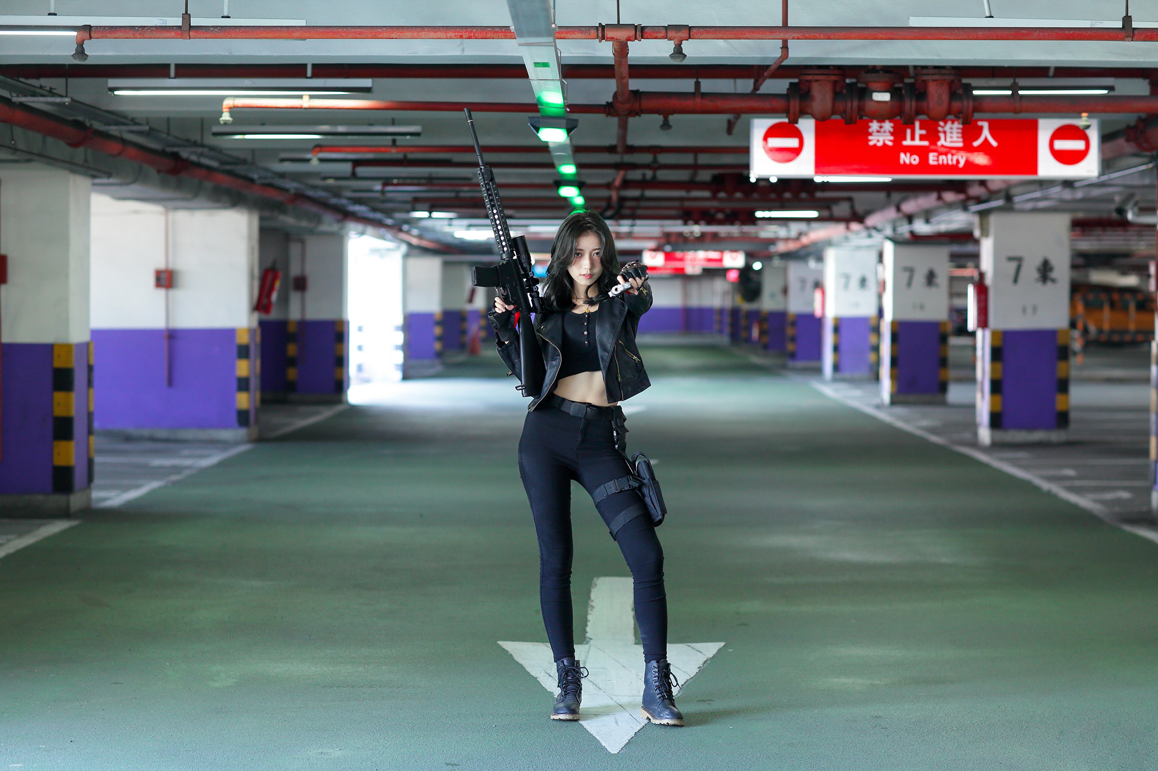 4K Asian Woman Holding Rifle and Pistol HD Wallpaper
