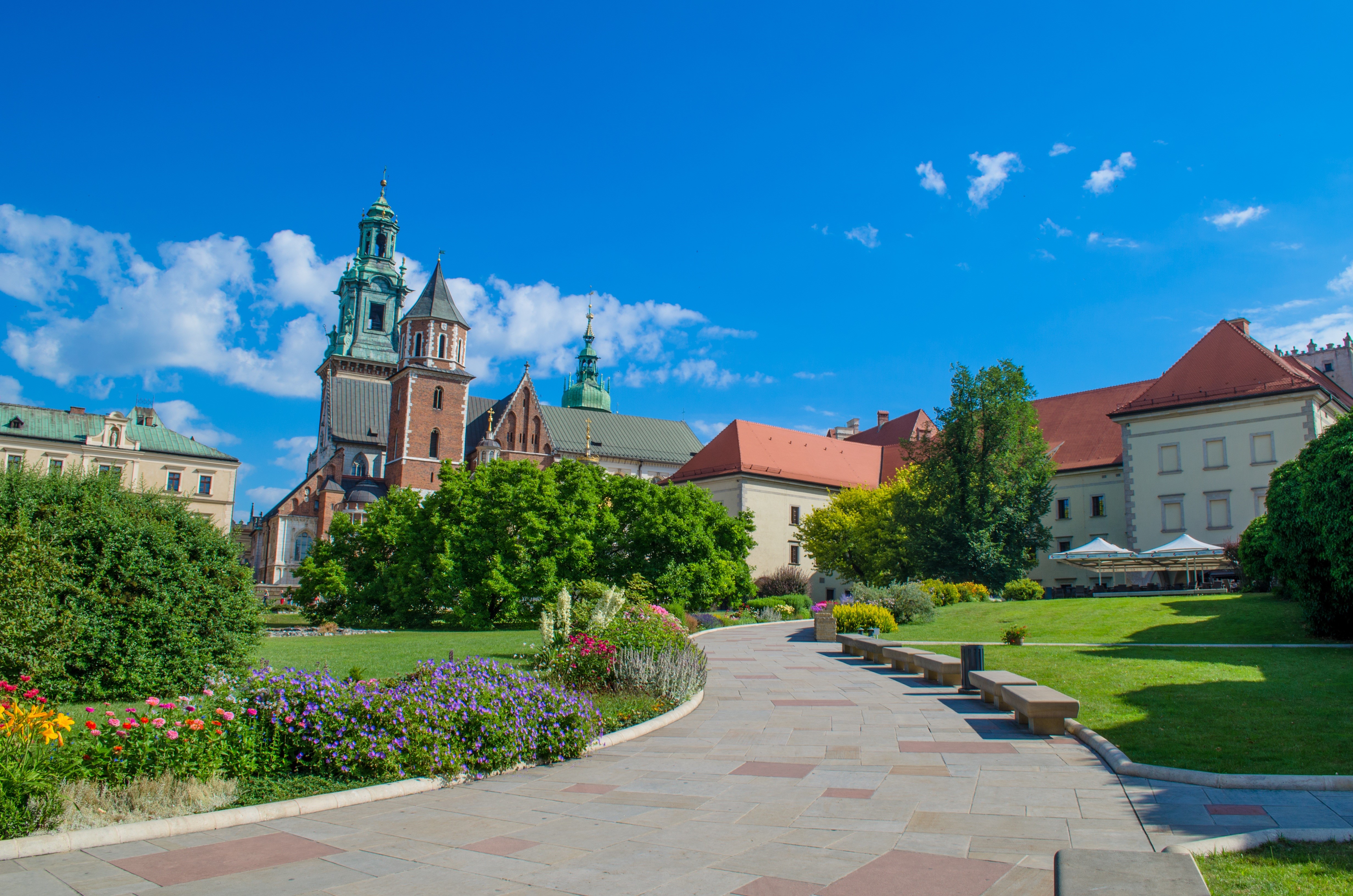 Cathedral Saints Stanislaus and Wenceslas, Krakow, Poland HD Wallpaper