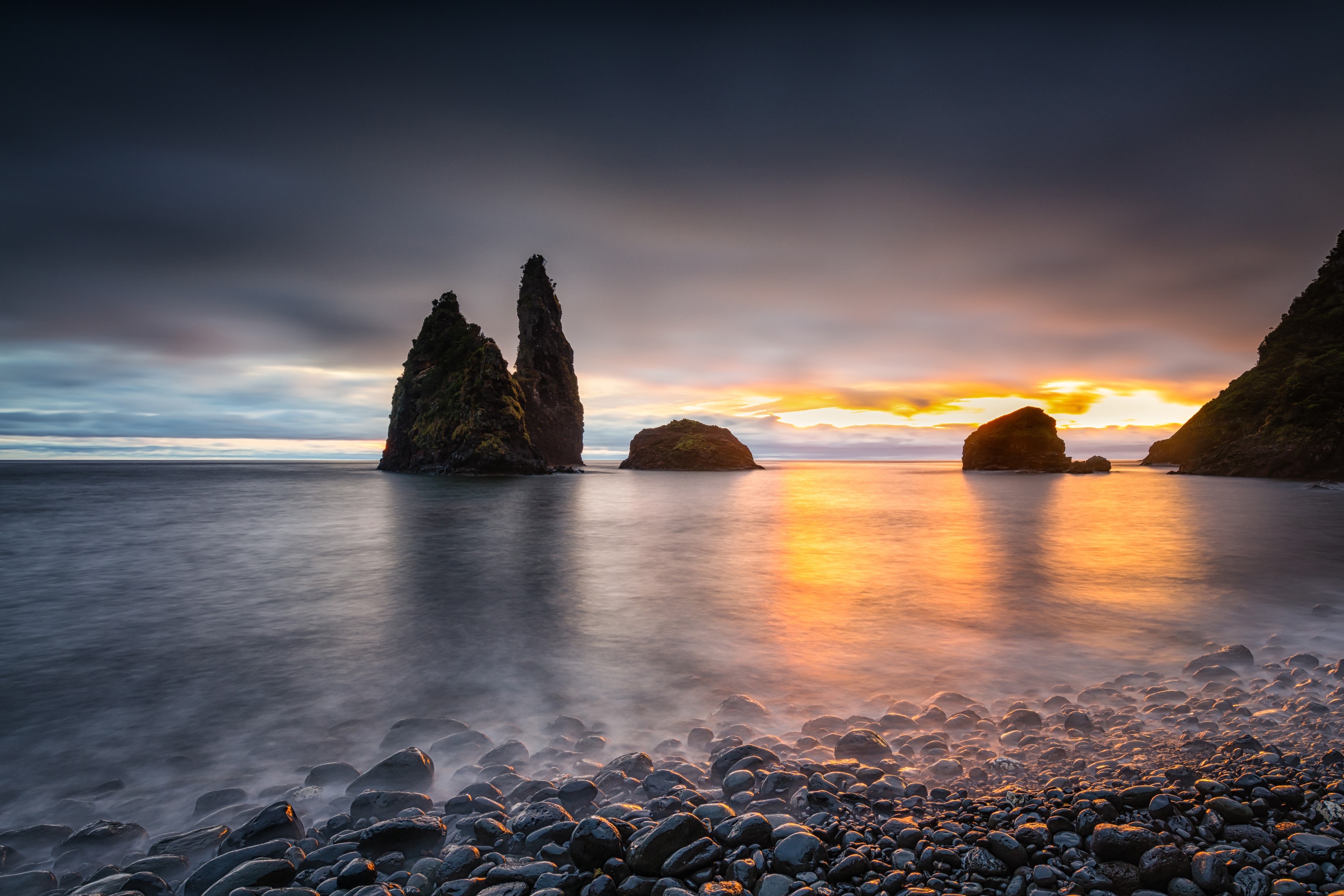 Sunset over a rocky bay with sea stacks HD Wallpaper