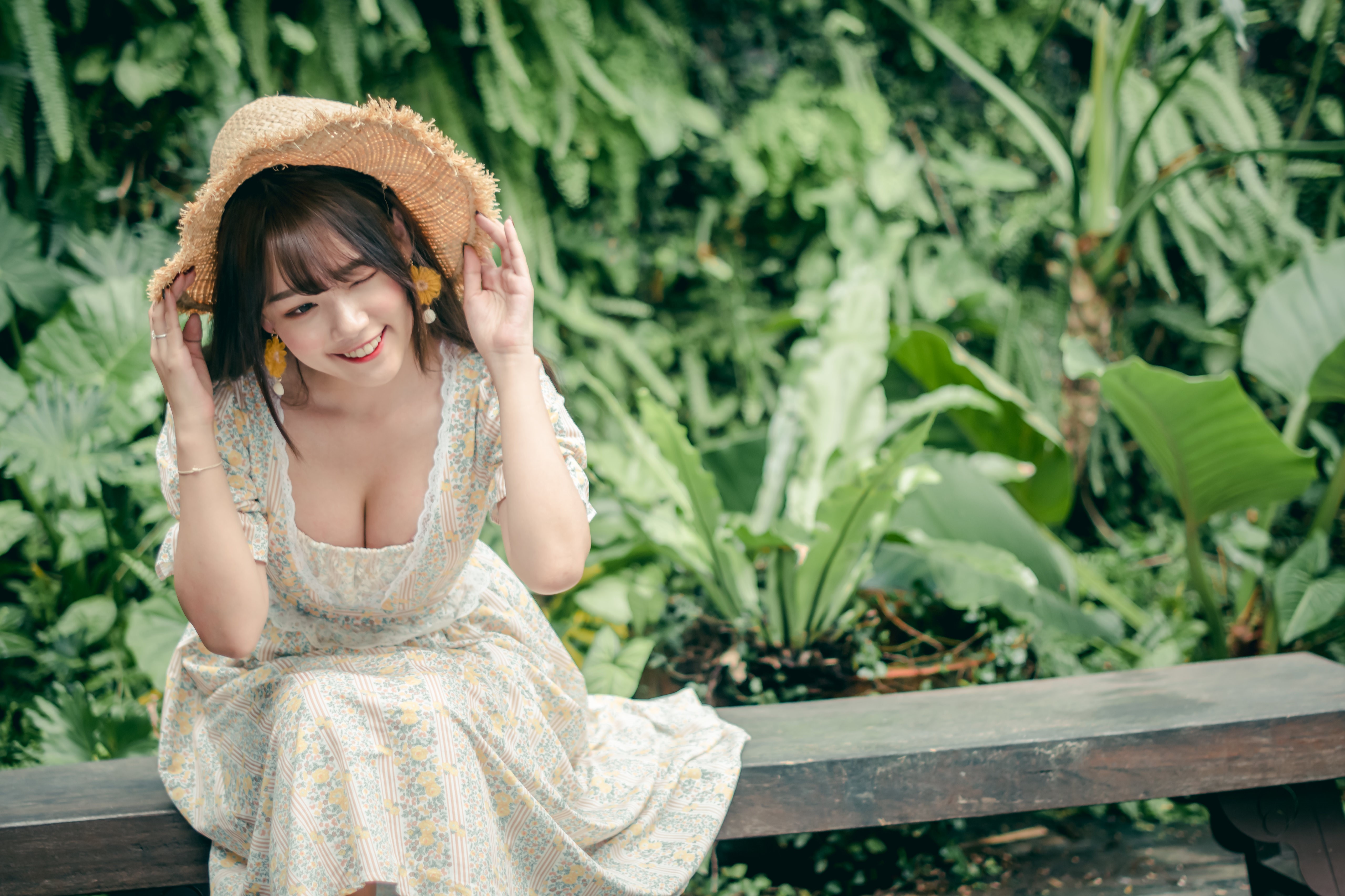 Asian woman wearing a straw hat and dress HD Wallpaper