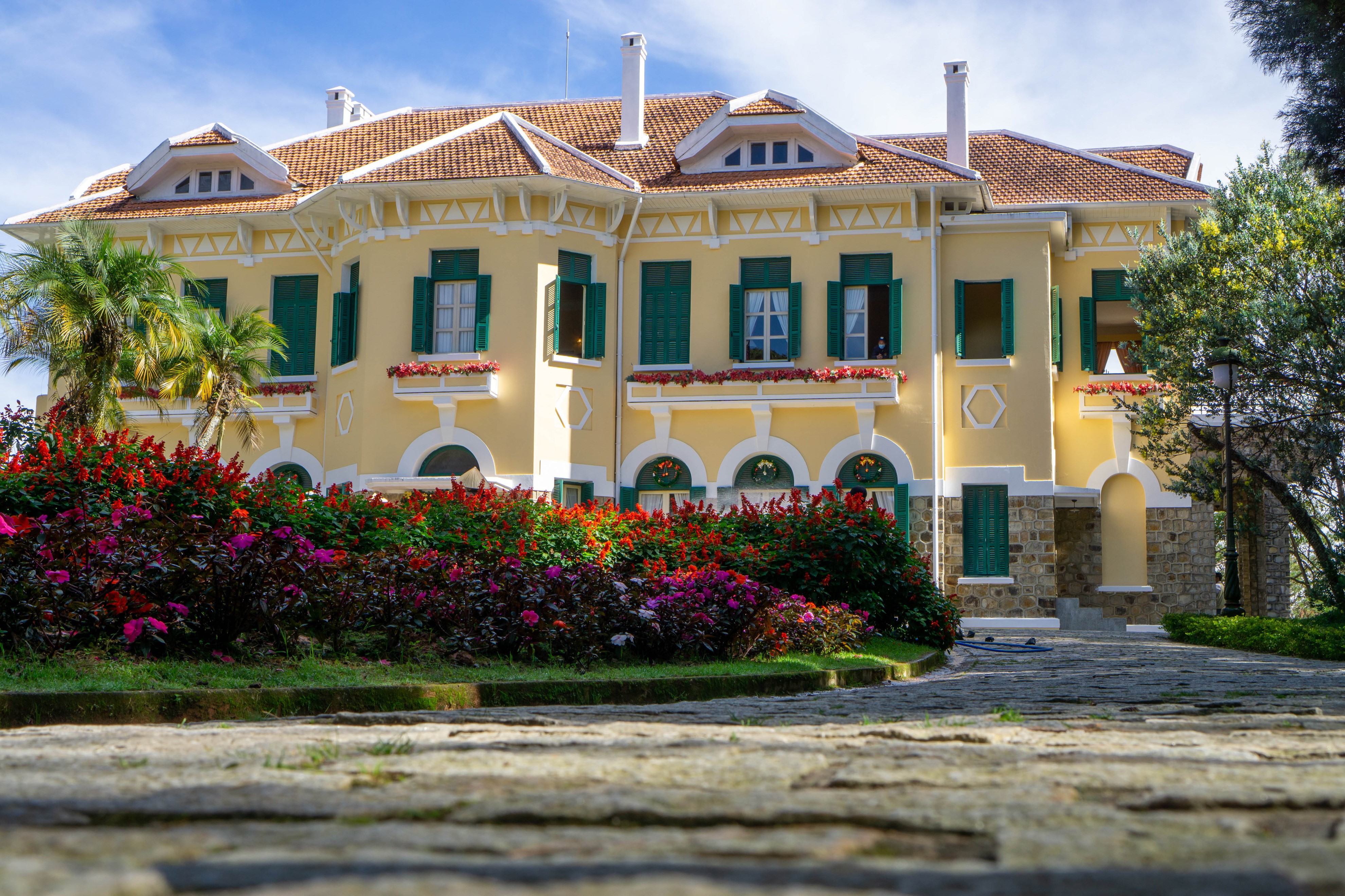 Bao Dai King Palace in Da Lat, Vietnam HD Wallpaper