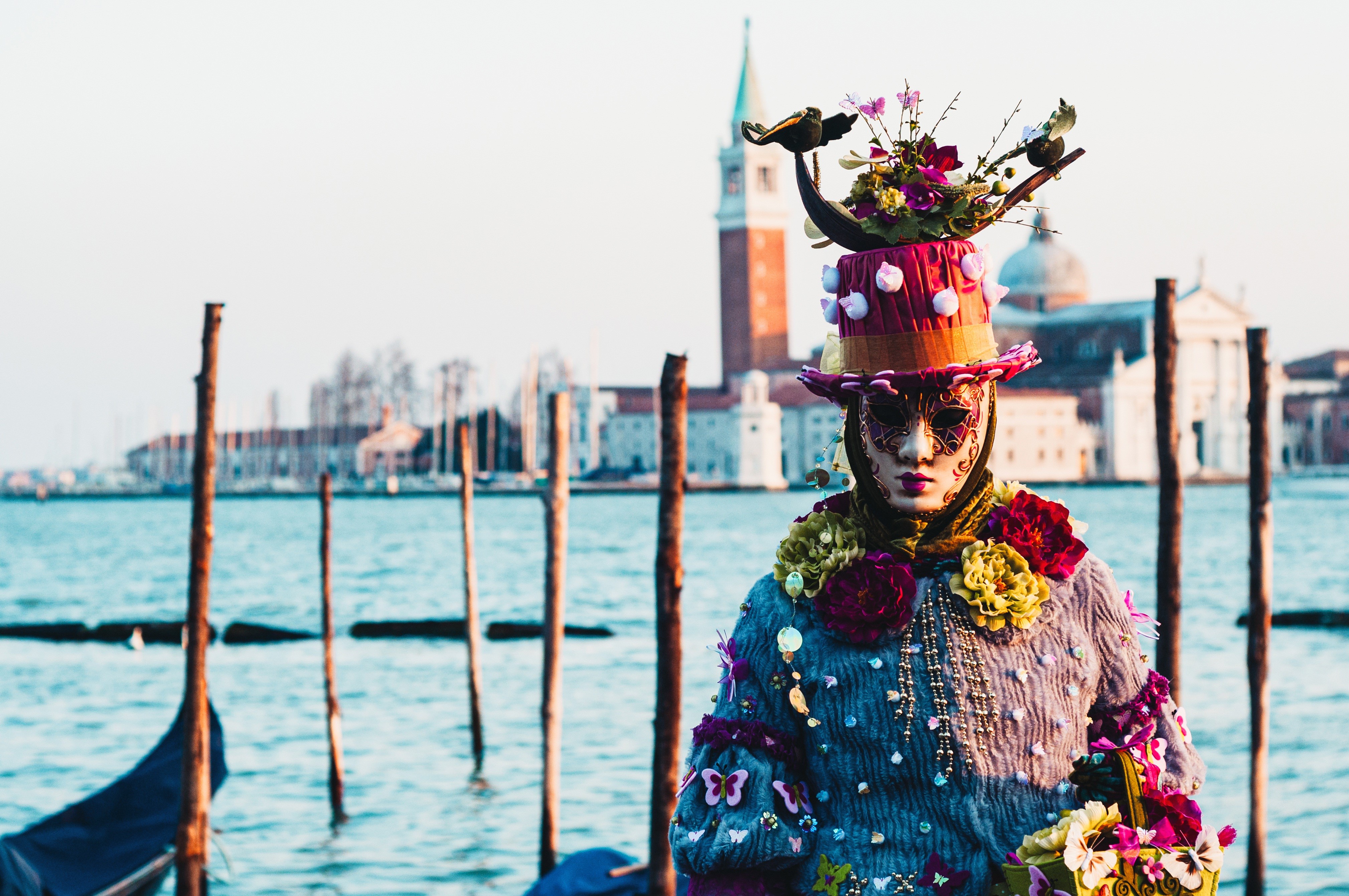 Venice Carnival Masked Person with Hat and Flowers HD Wallpaper