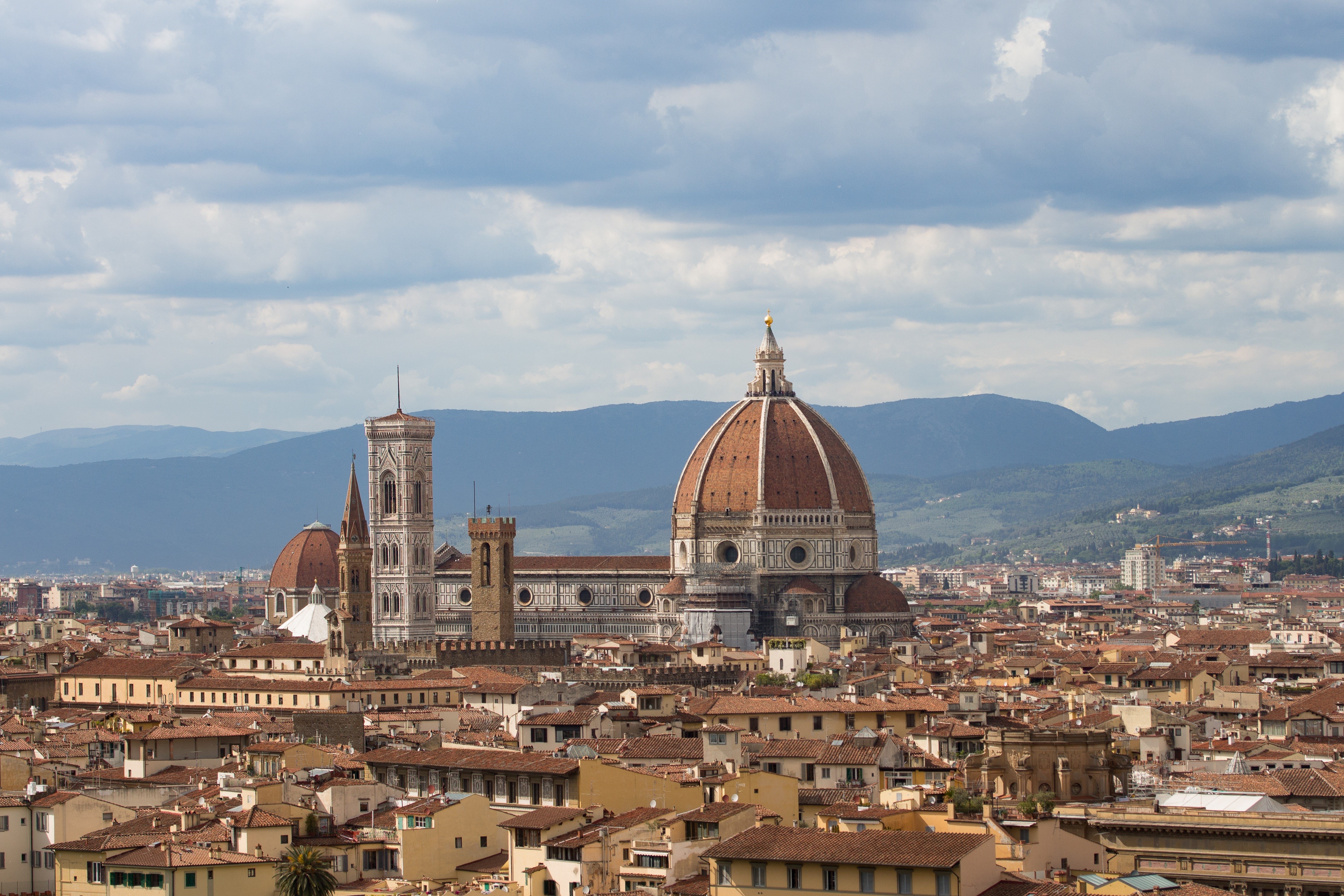 Florence cityscape with Duomo and bell tower HD Wallpaper