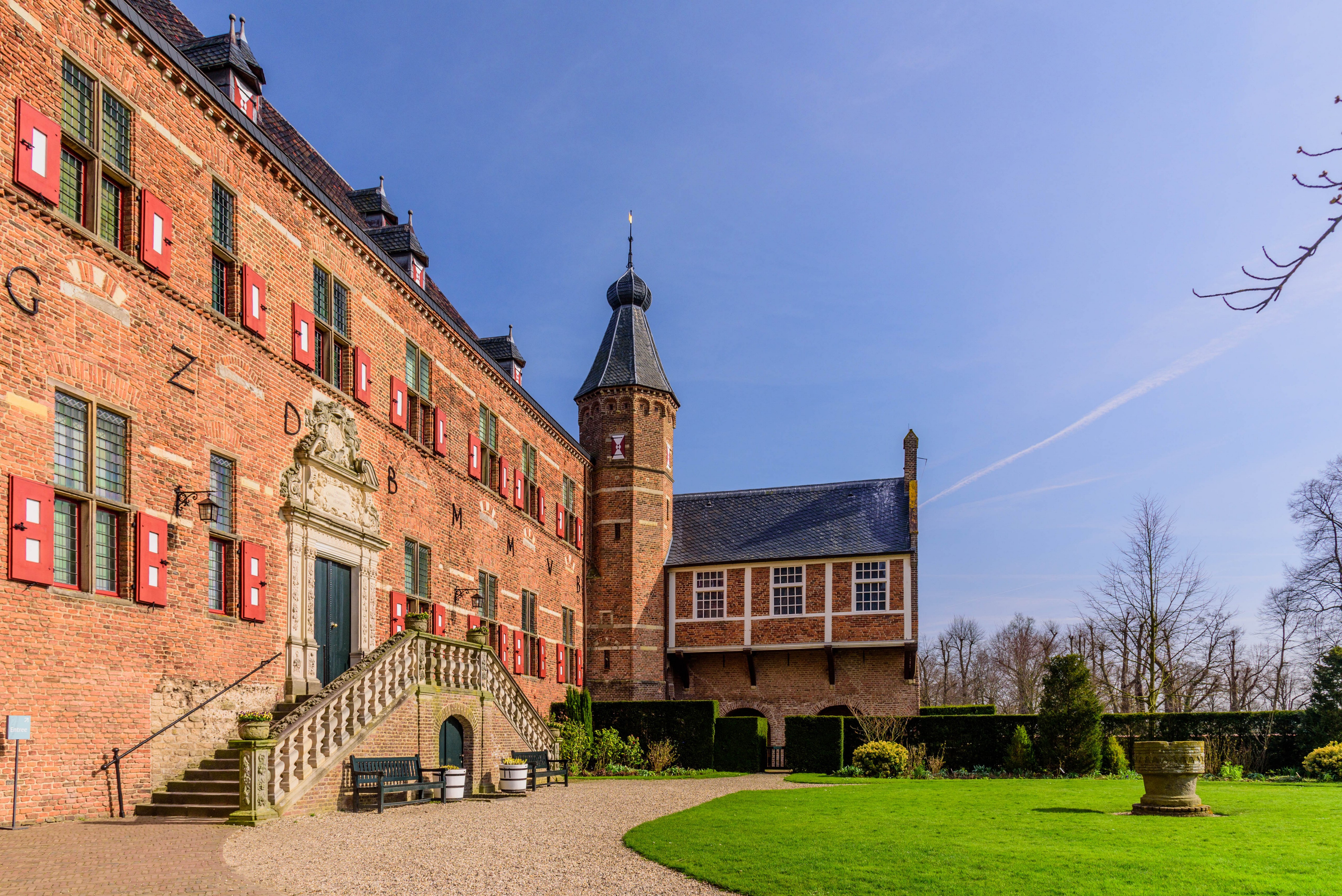 Huis Bergh castle in Netherlands HD Wallpaper