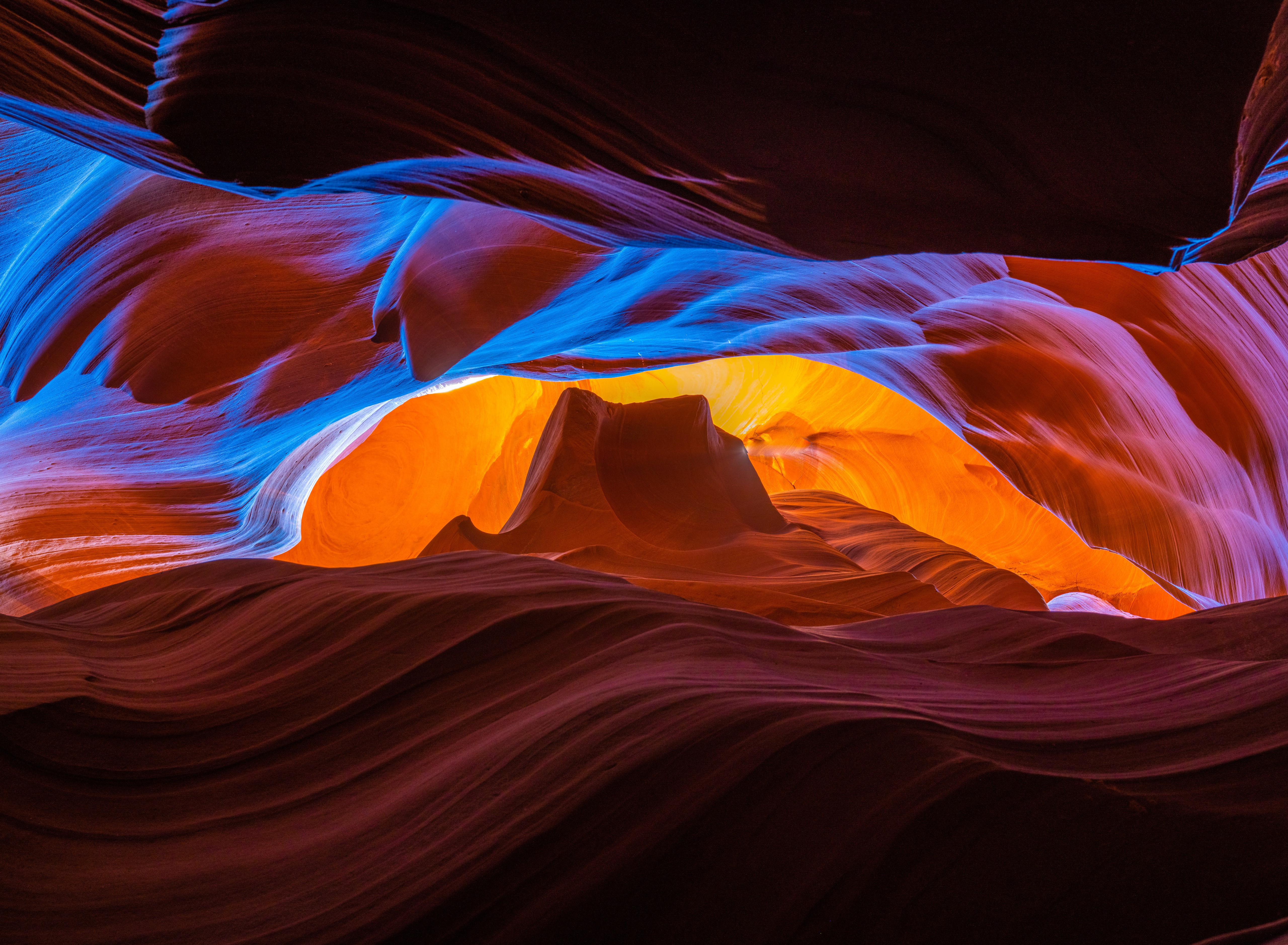 Upper Antelope Canyon, Arizona, USA HD Wallpaper