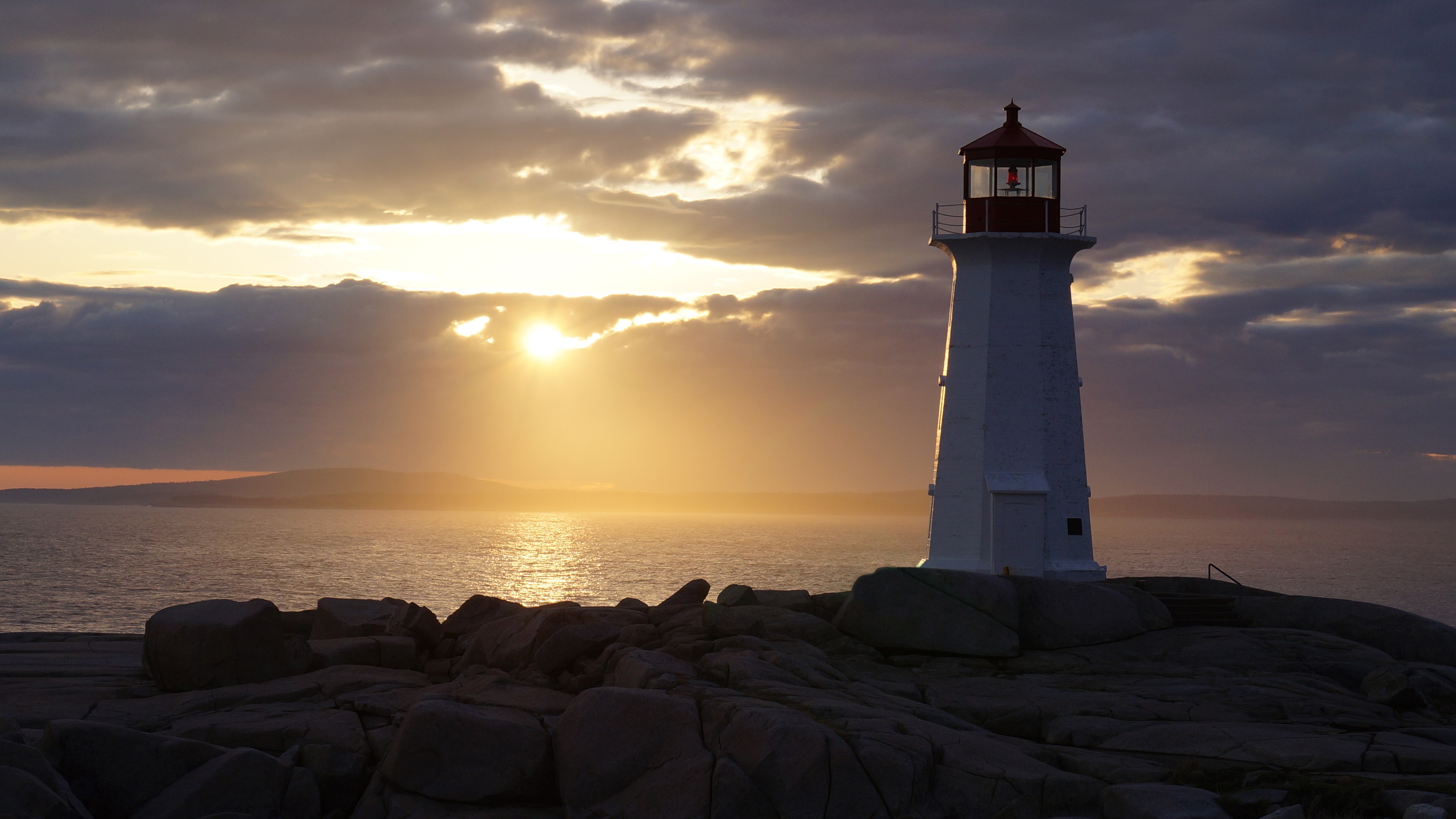 Peggy's Cove Lighthouse at sunset HD Wallpaper