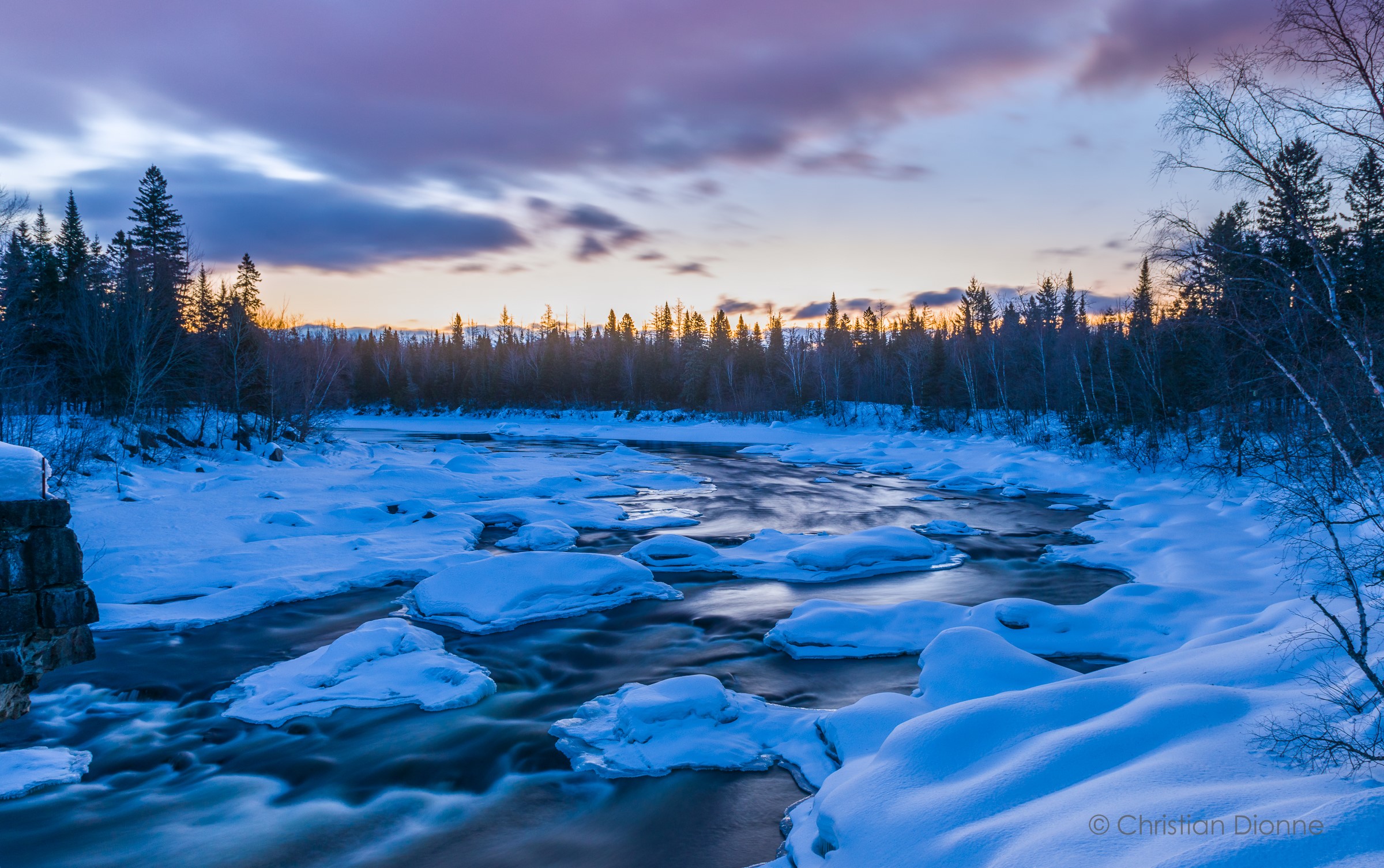 Winter river landscape in Quebec at sunset HD Wallpaper