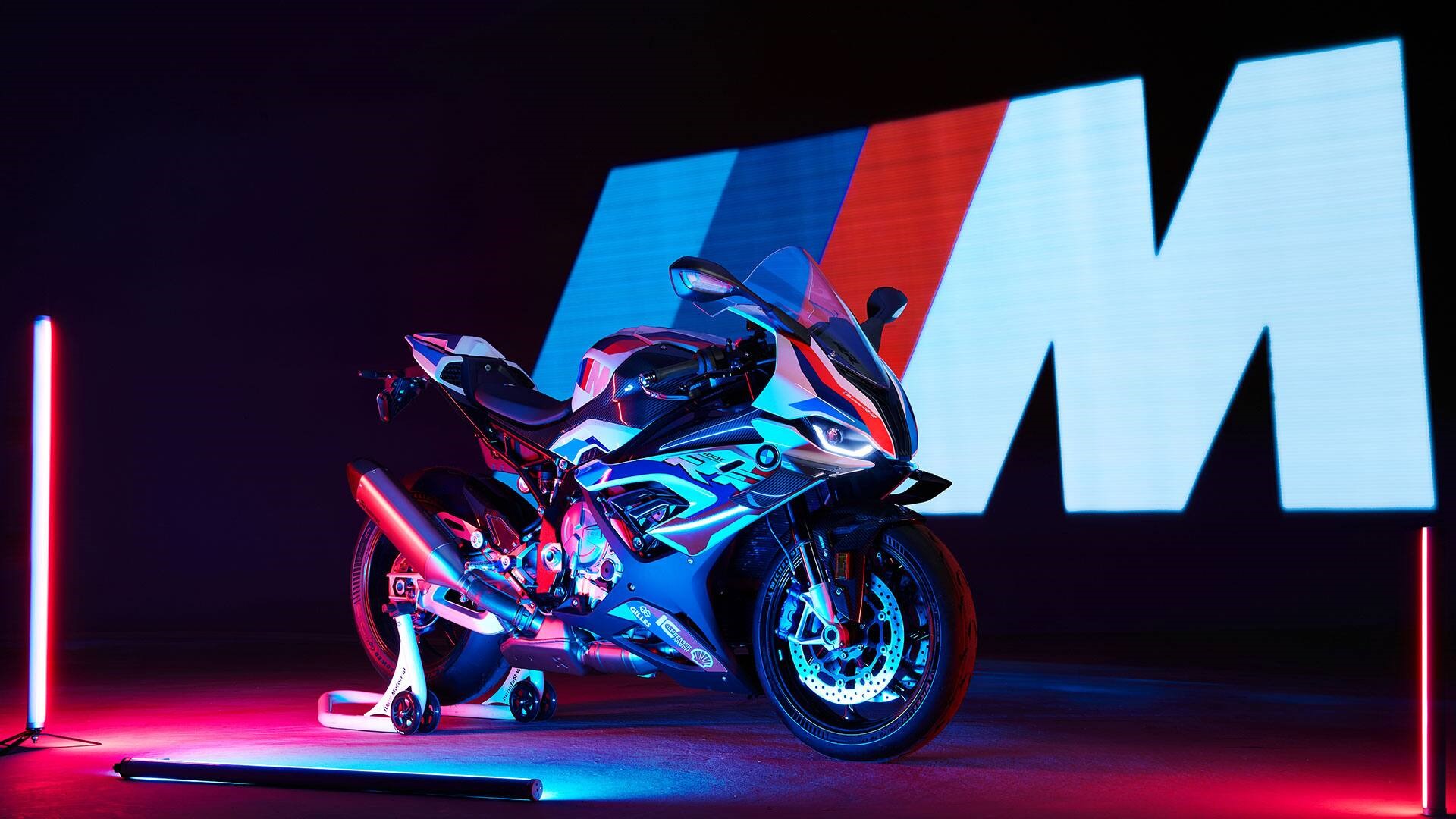 BMW M 1000 RR motorcycle with BMW M logo HD Wallpaper