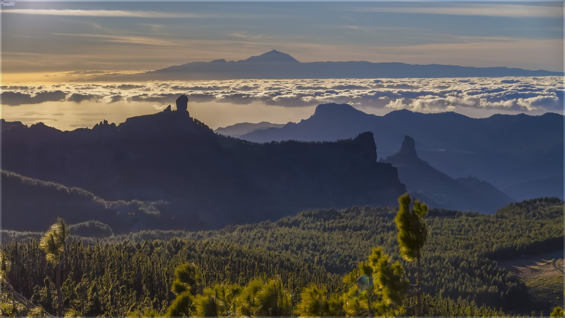 Roque Nublo and Teide, Canary Islands landscape HD Wallpaper