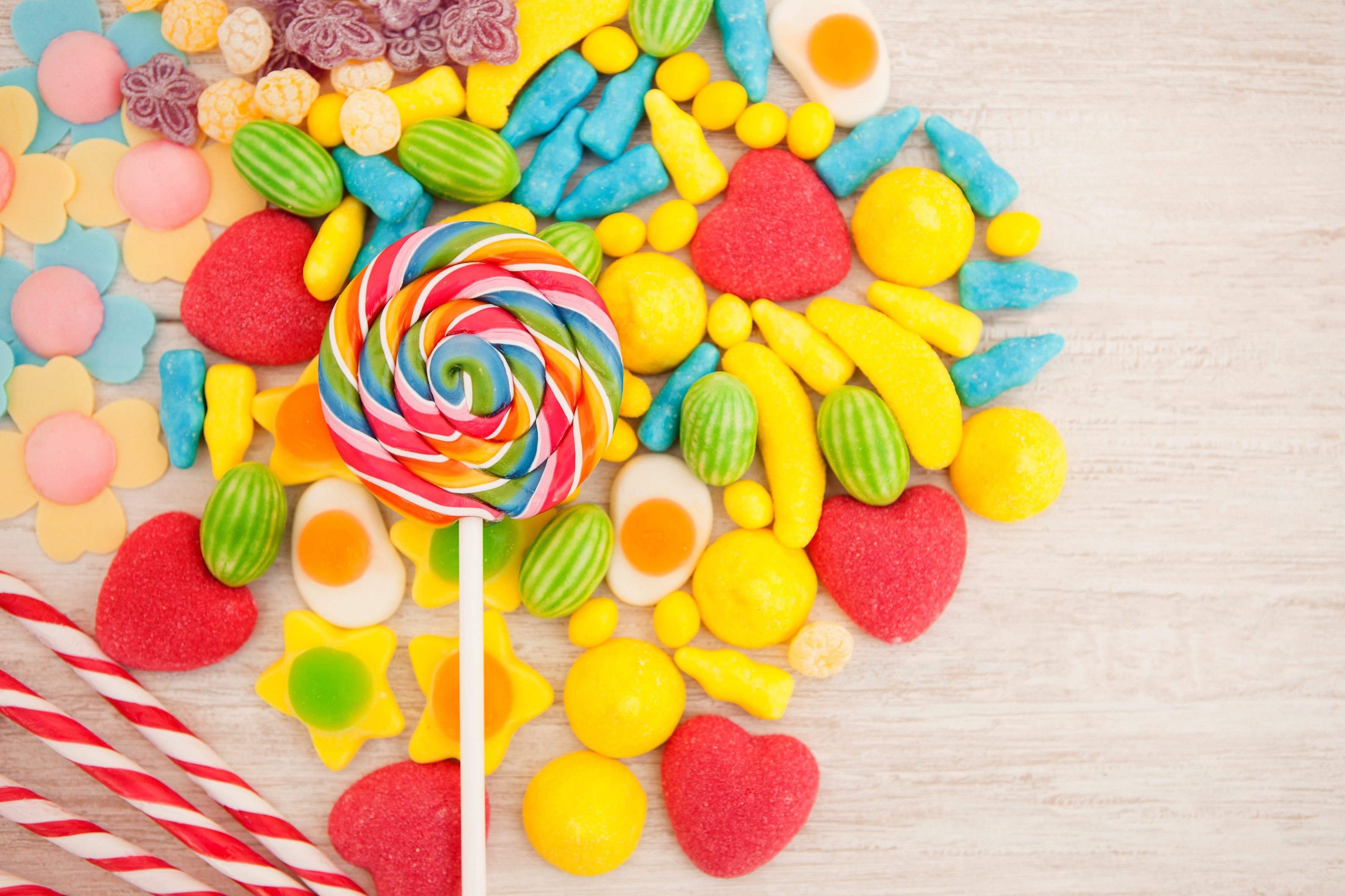 Colorful assortment of candies and lollipop HD Wallpaper