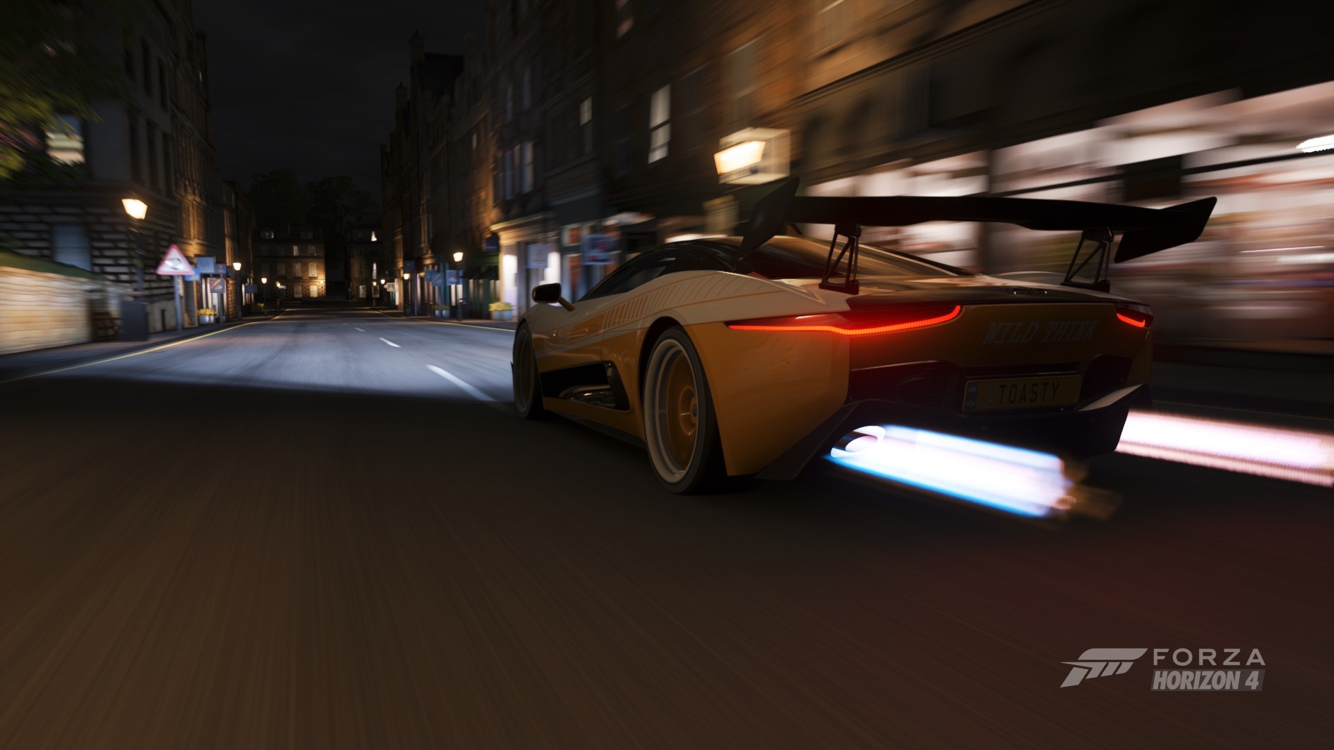 Forza Horizon 4 car racing at night HD Wallpaper