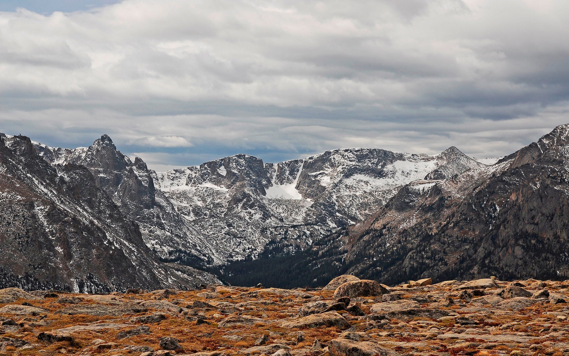 Rocky Mountains landscape with snow and clouds HD Wallpaper