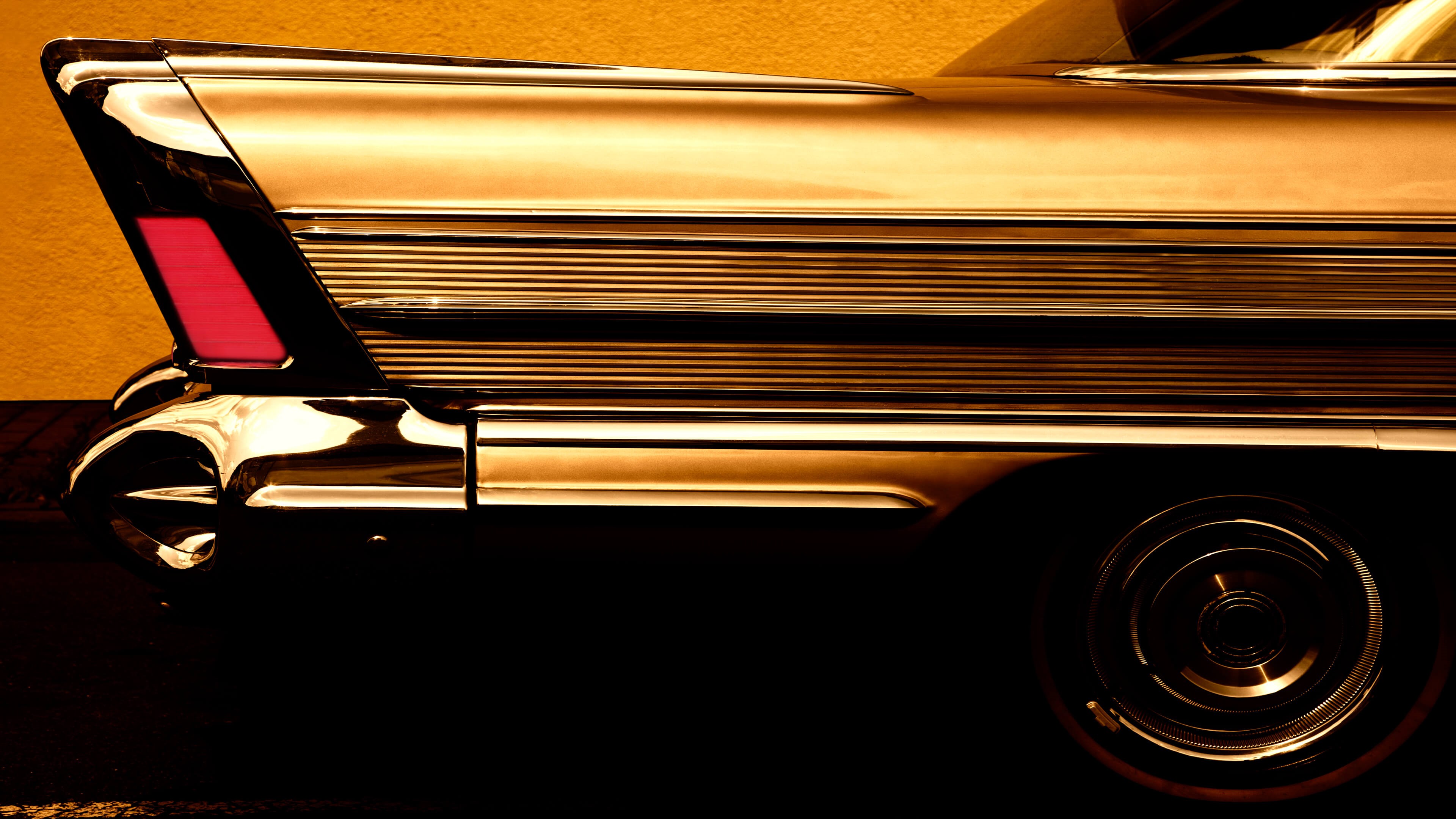 4K gold vintage car detail HD Wallpaper