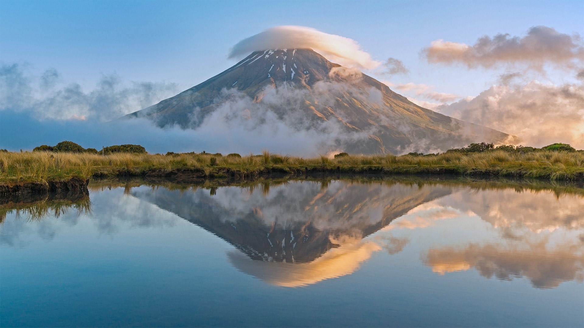 Mount Taranaki reflected in a lake, New Zealand HD Wallpaper