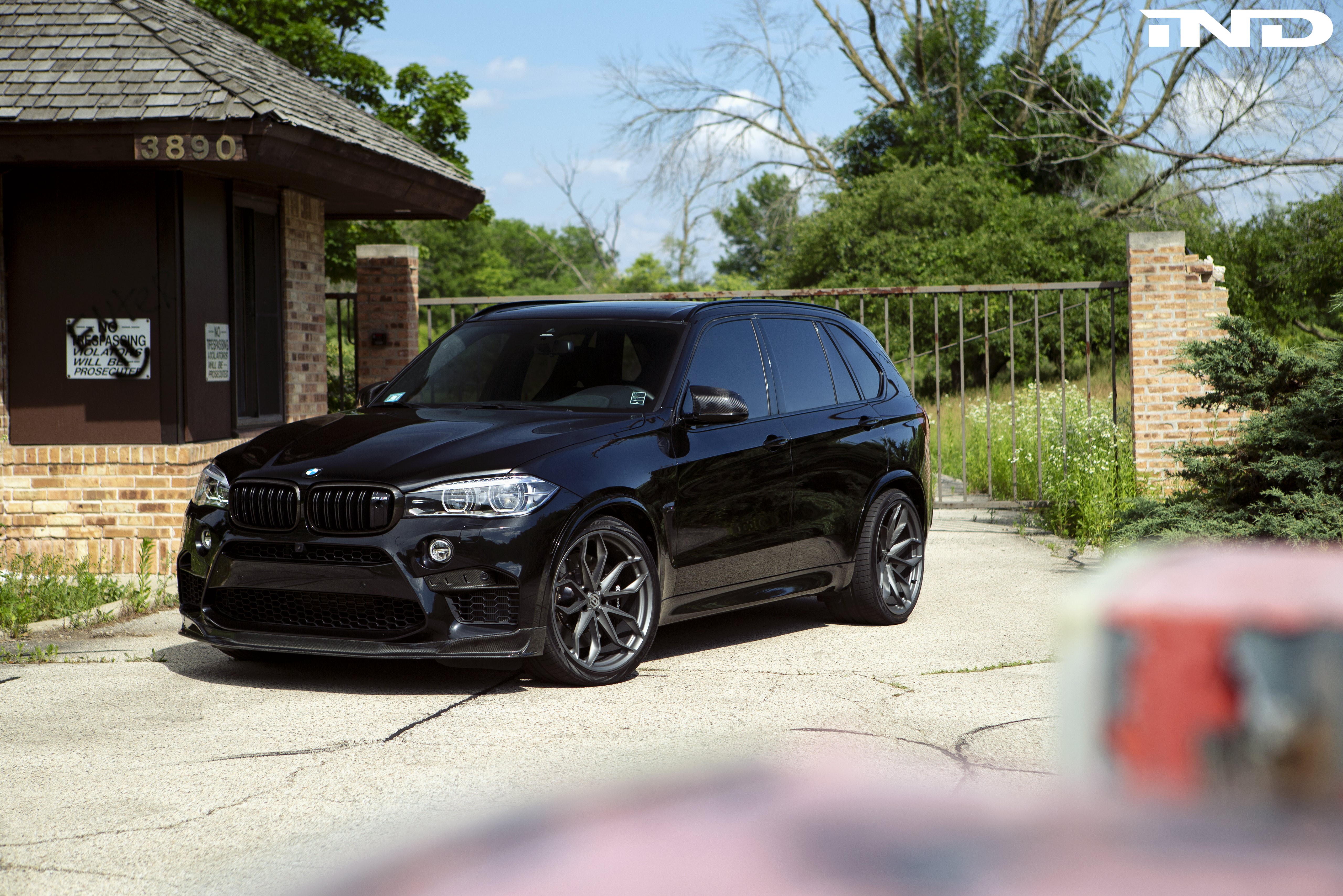 4K BMW X5M tuned by iND Distribution HD Wallpaper