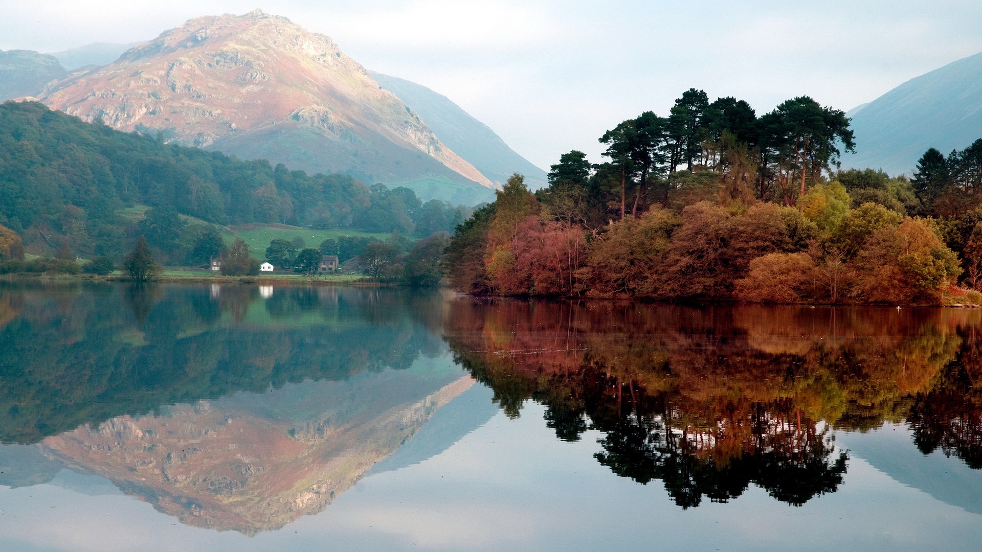 Lake reflection of mountains and trees in autumn HD Wallpaper