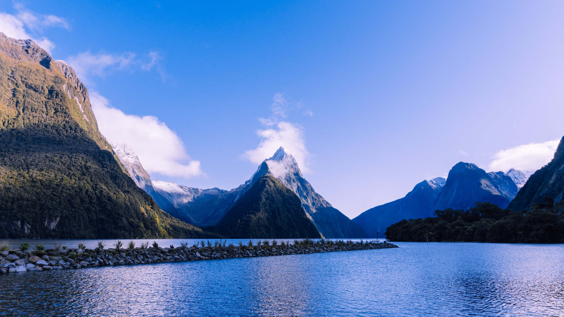 Milford Sound Fiordland National Park New Zealand Landscape HD Wallpaper