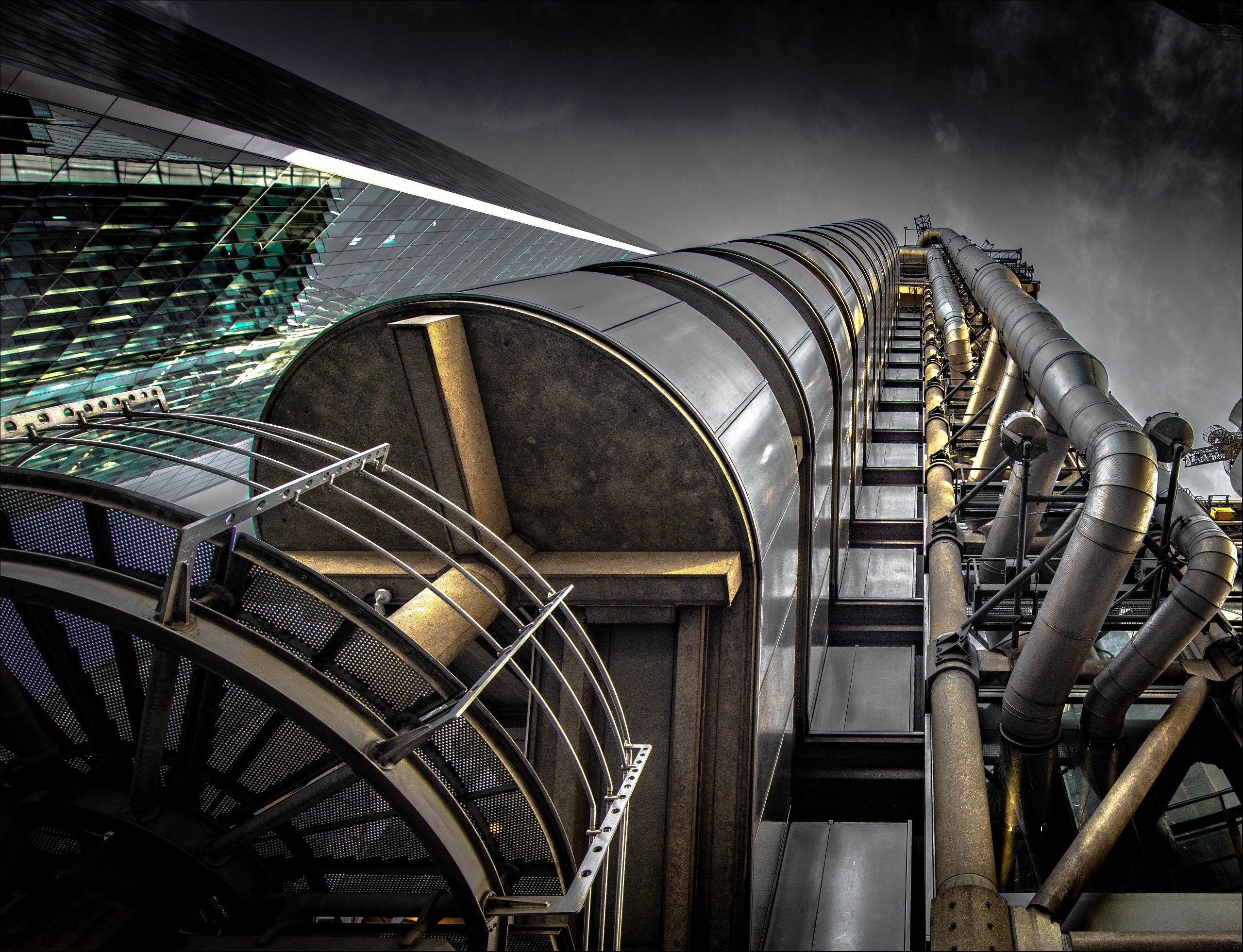 Modern architecture in London, England HD Wallpaper